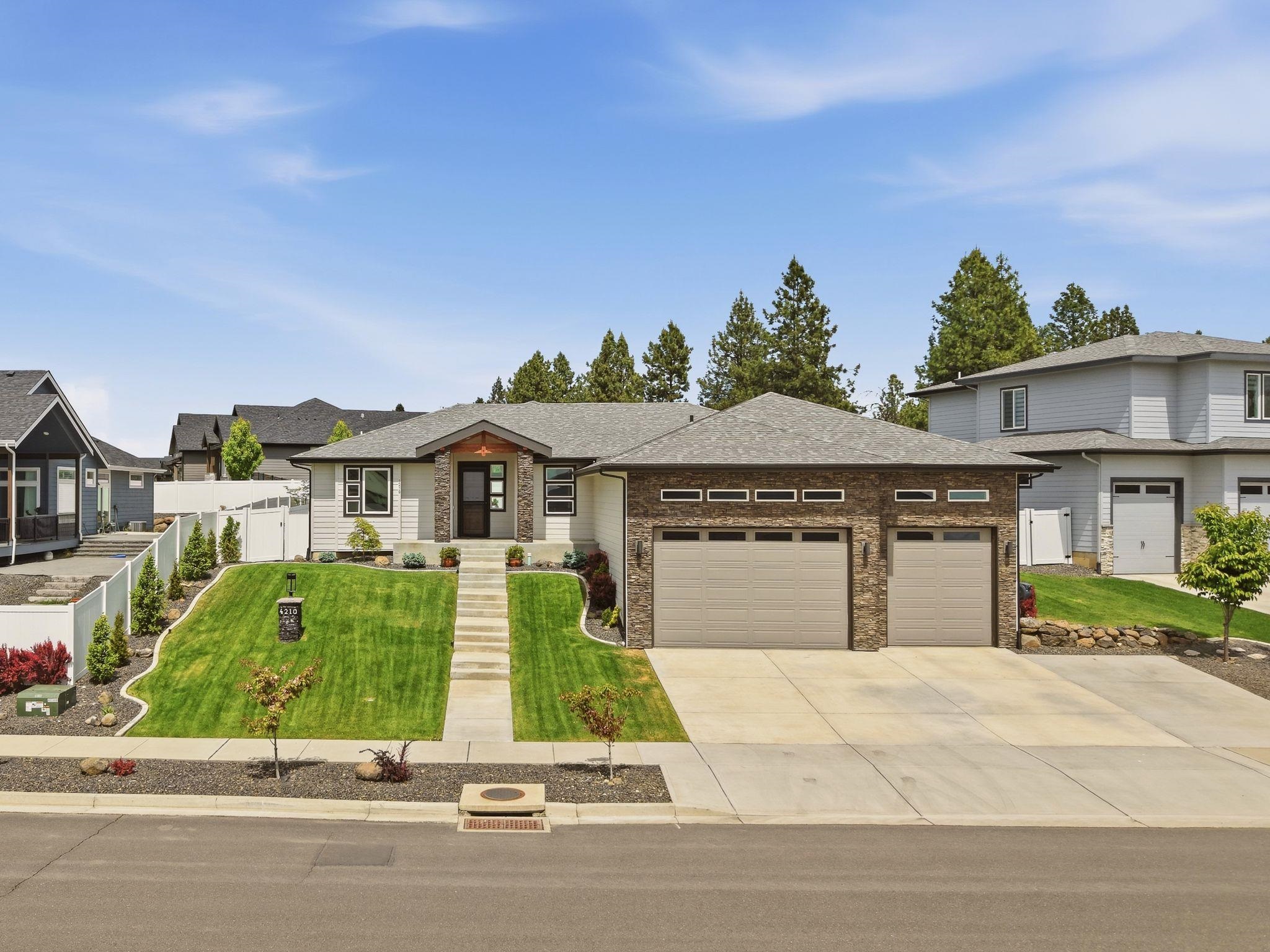 4210 W Pine Cliff Dr - Photo 2