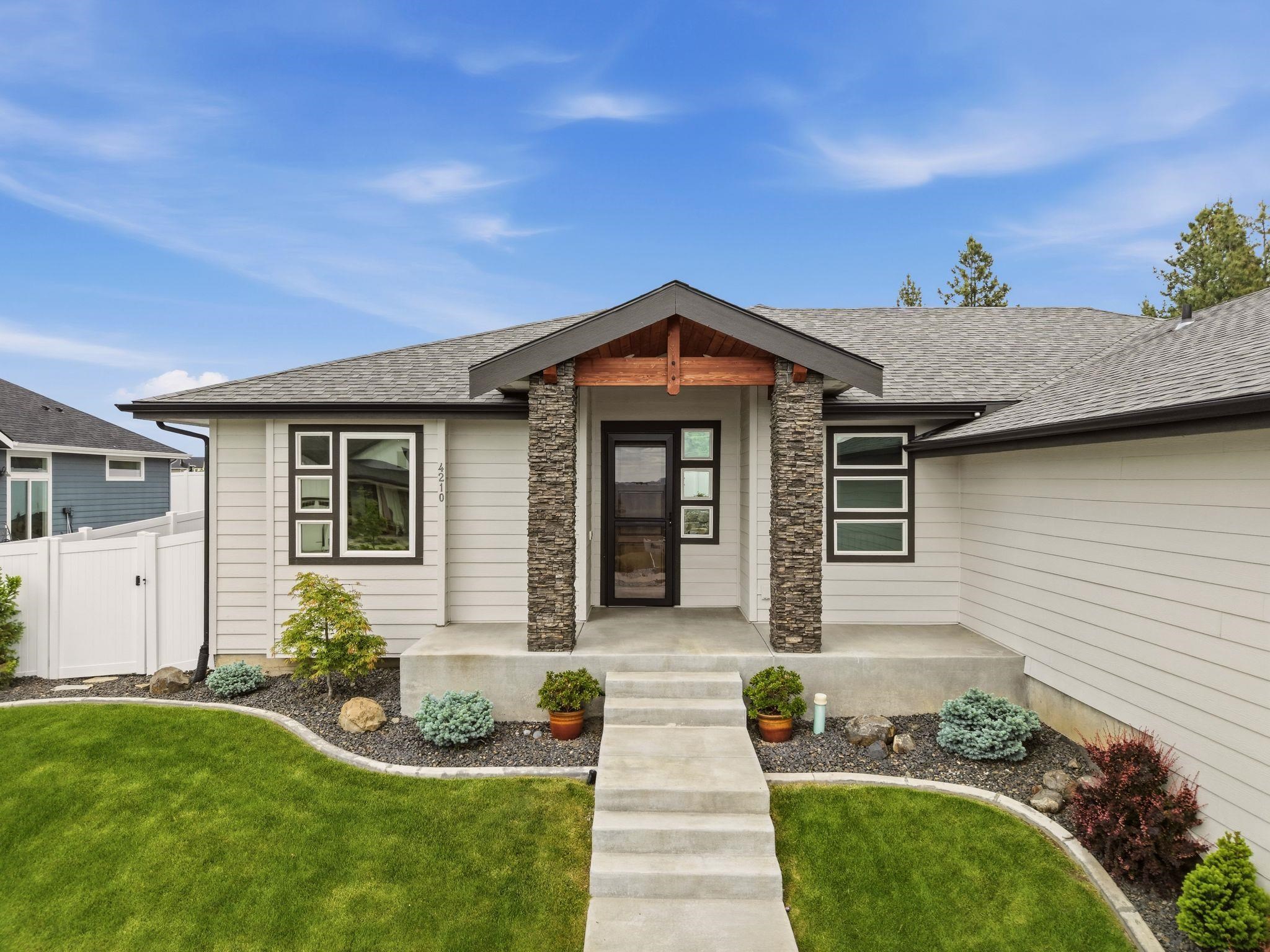 4210 W Pine Cliff Dr - Photo 1