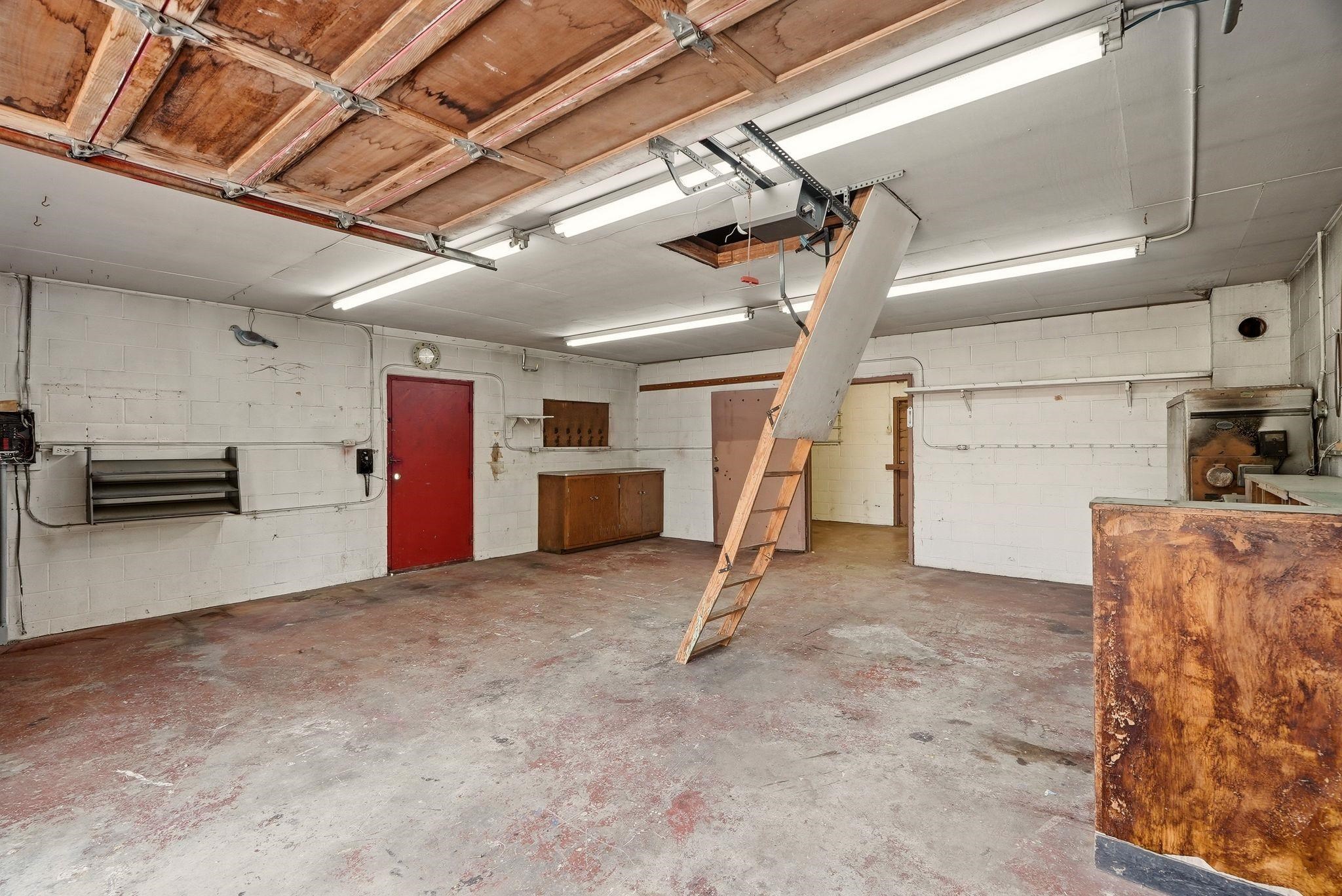 1809 S Carnahan Rd - Photo 36