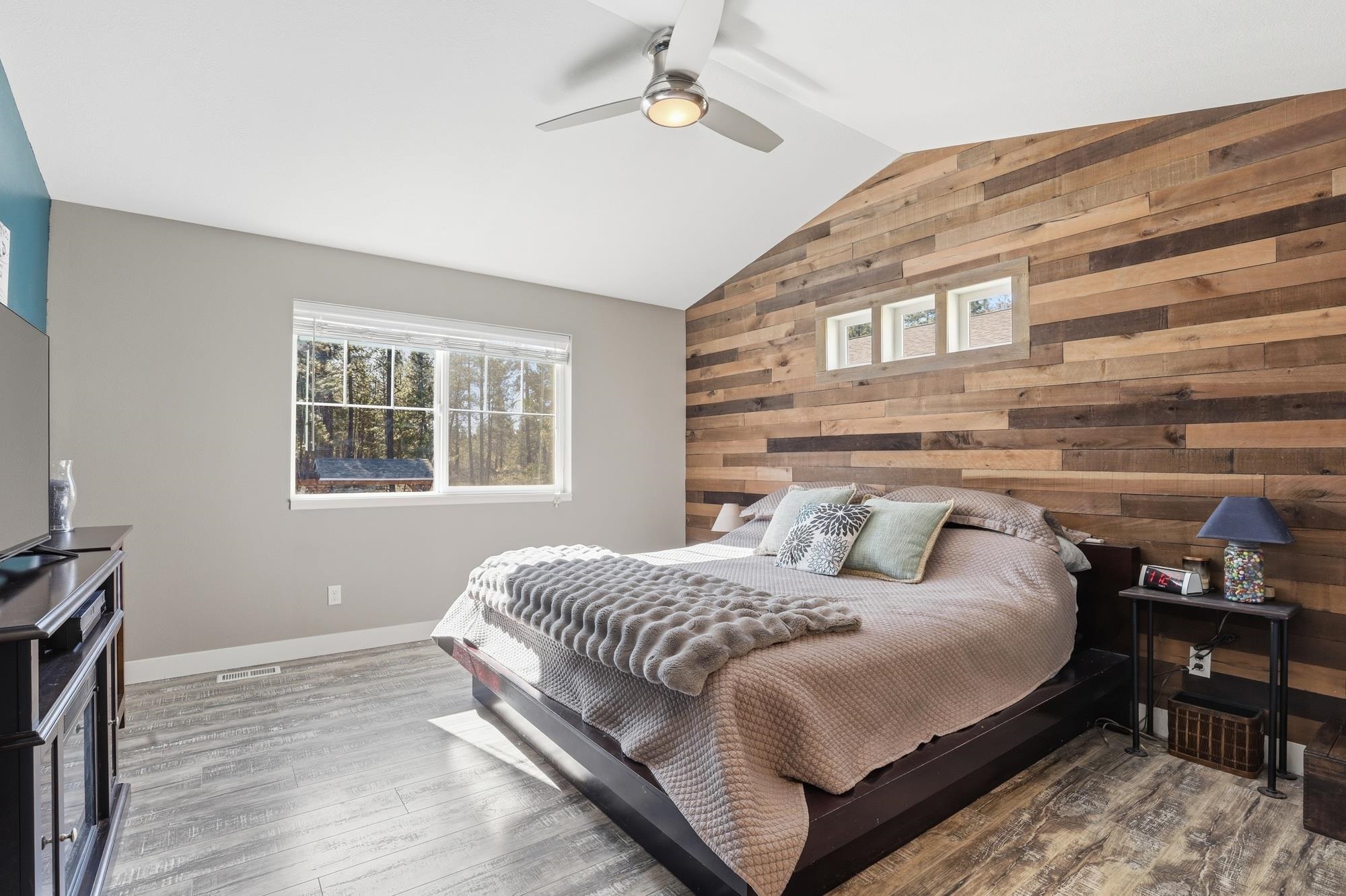 5515 S Russell Ln - Photo 16