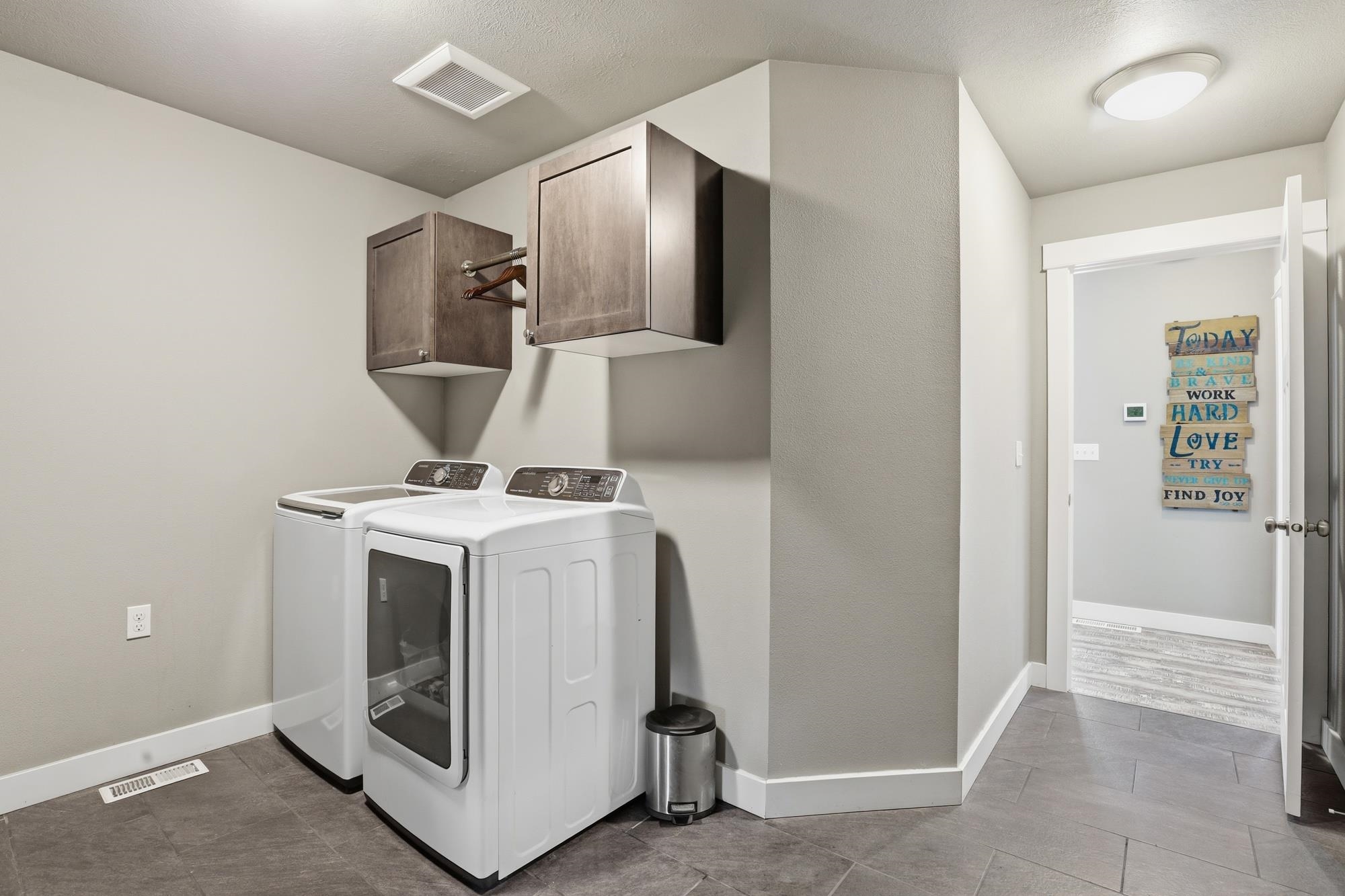 5515 S Russell Ln - Photo 26