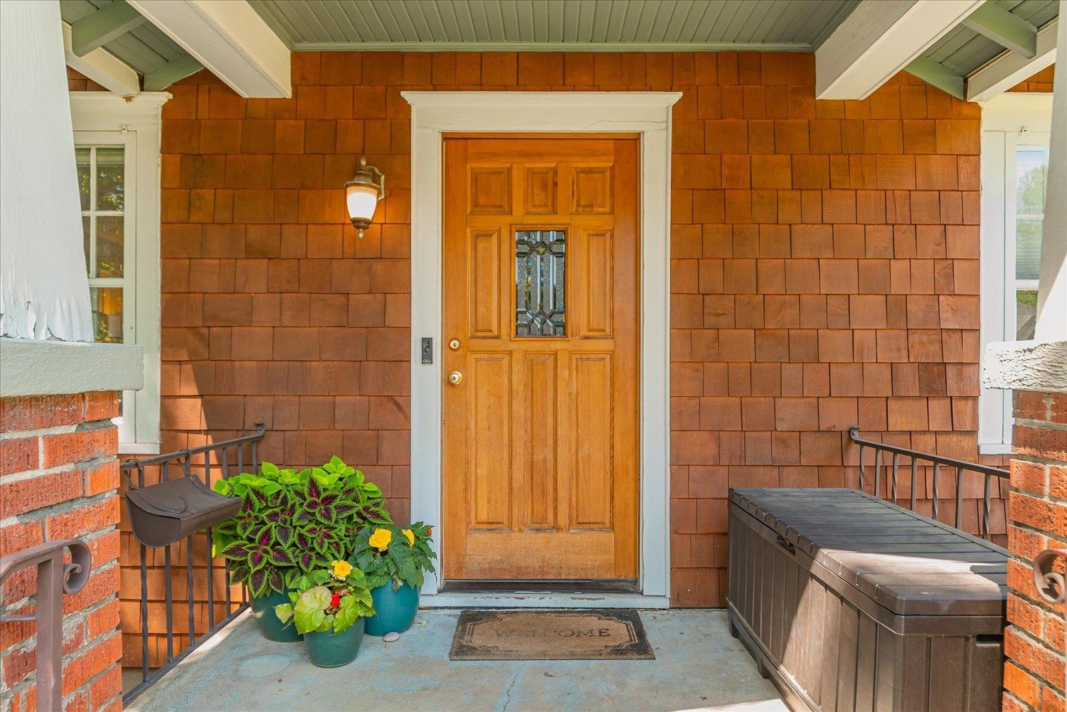 618 W 26th Ave - Photo 2