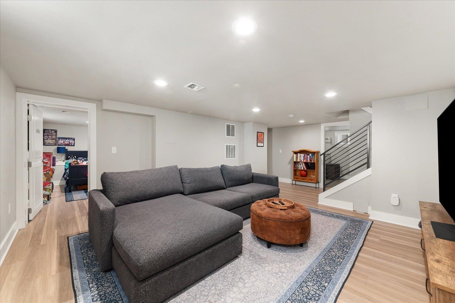618 W 26th Ave - Photo 22