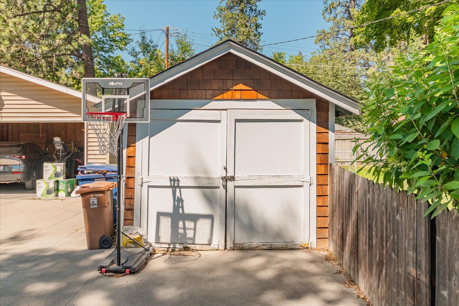 618 W 26th Ave - Photo 34