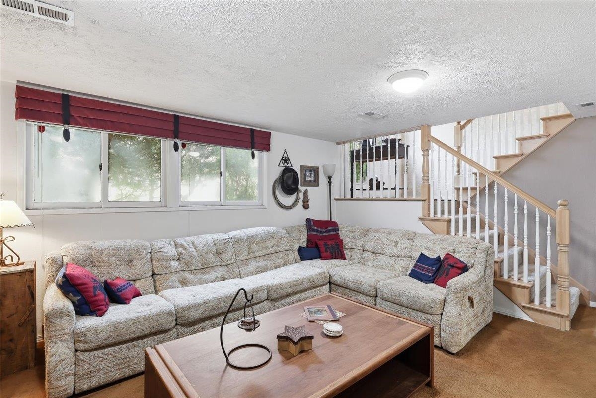 5225 S Madelia St - Photo 26