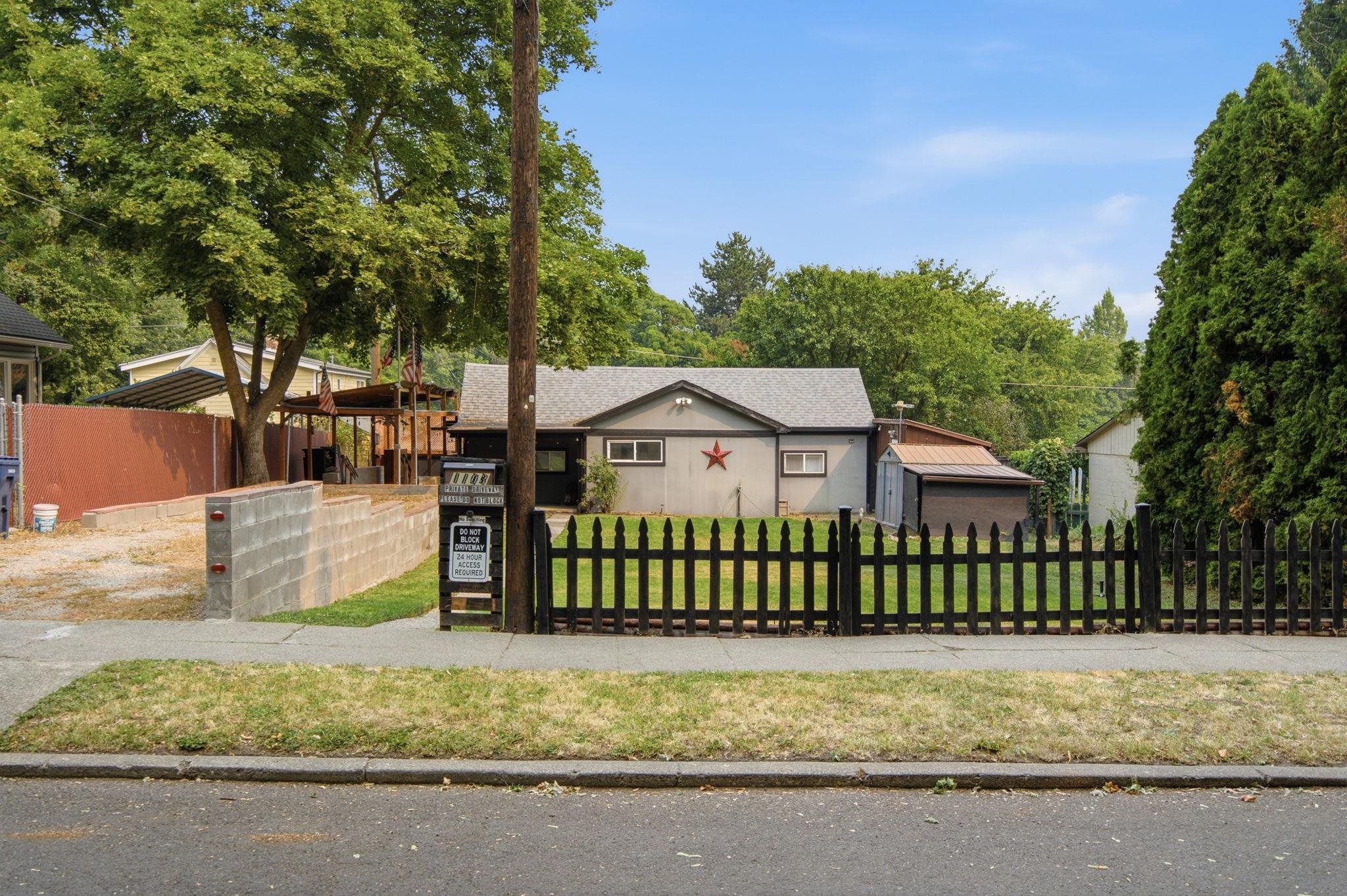 1103 E 12th Ave - Photo 3