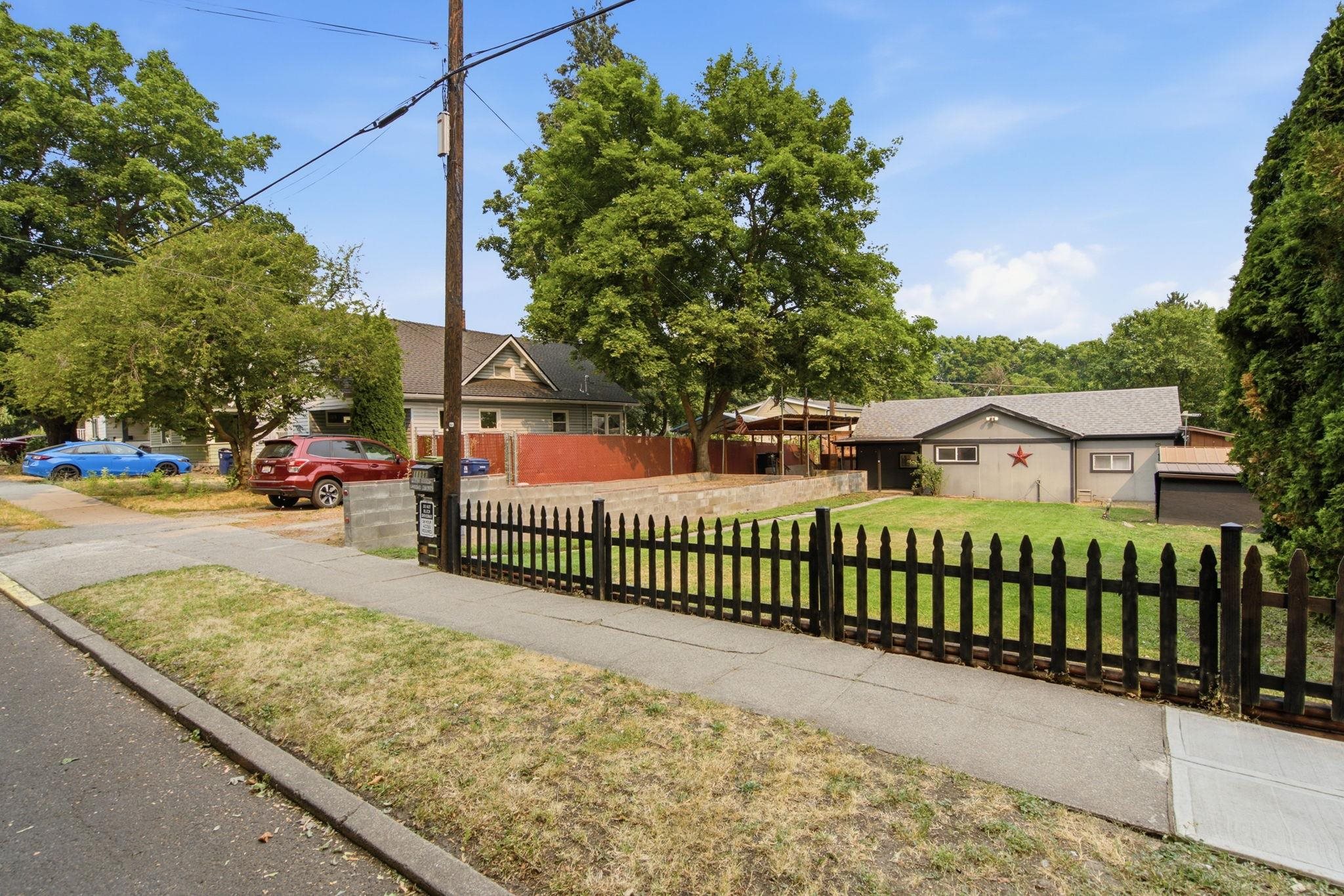 1103 E 12th Ave - Photo 25
