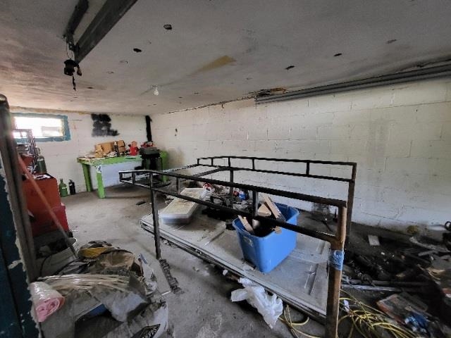 2414 E Longfellow Ave - Photo 33