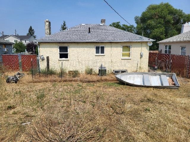 2414 E Longfellow Ave - Photo 2