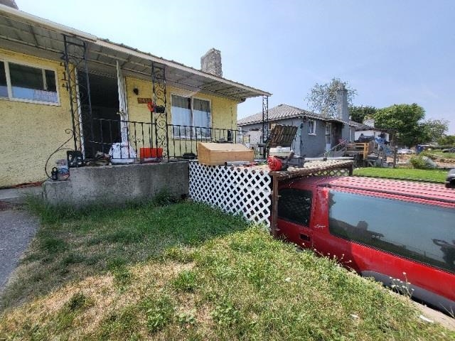2414 E Longfellow Ave - Photo 43