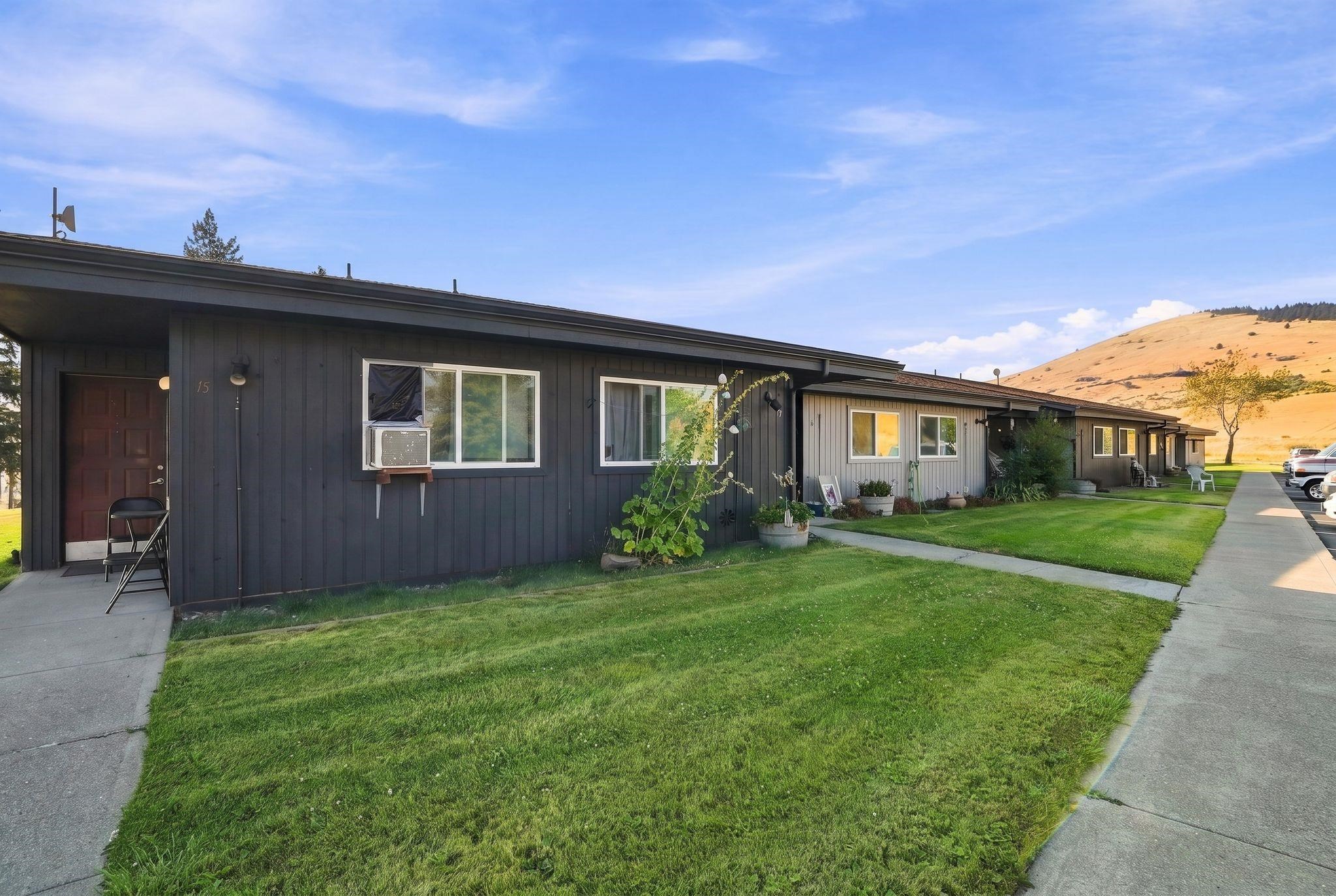 540 N Madison St - Photo 4