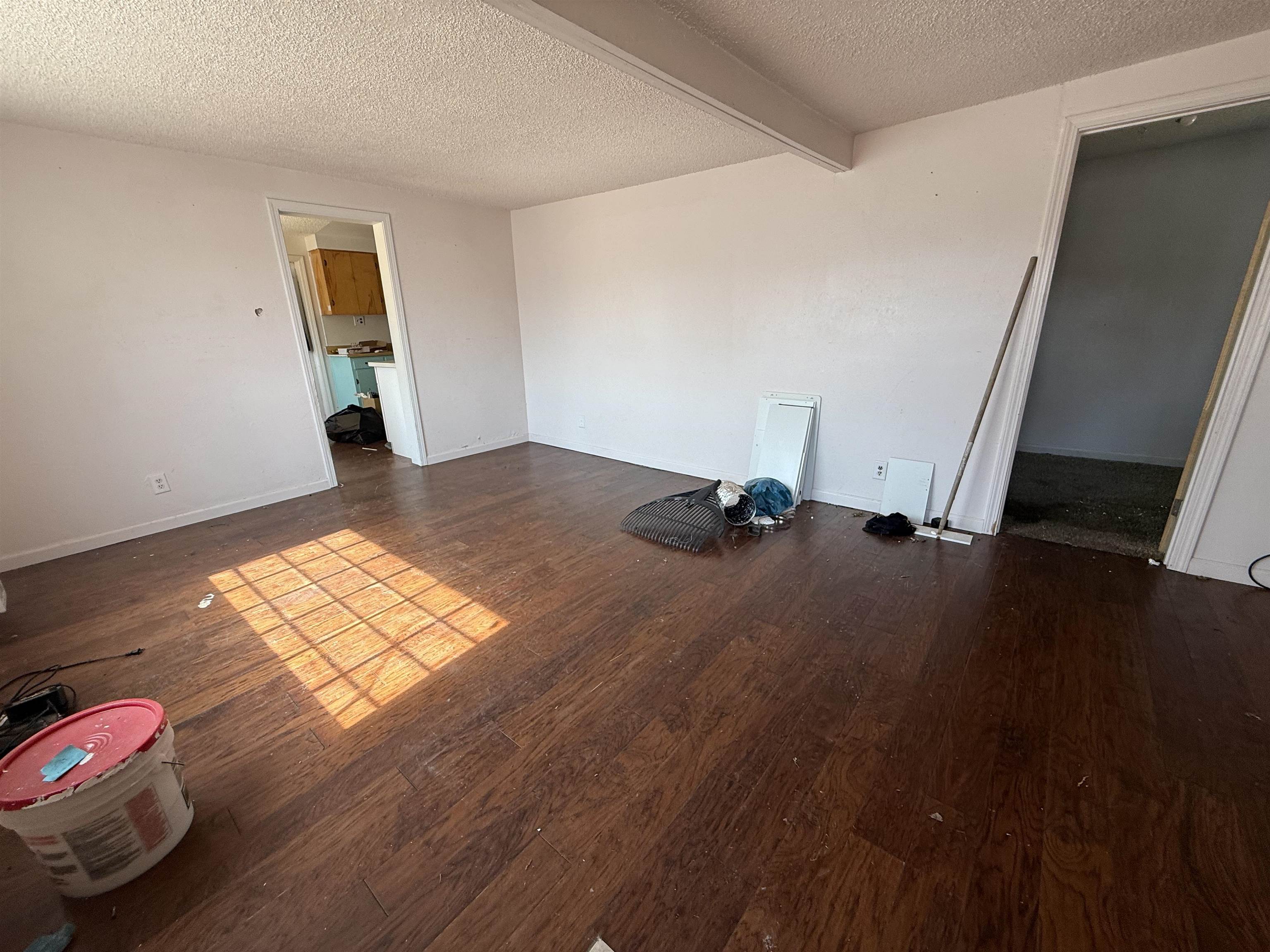 711 E Lake St - Photo 24