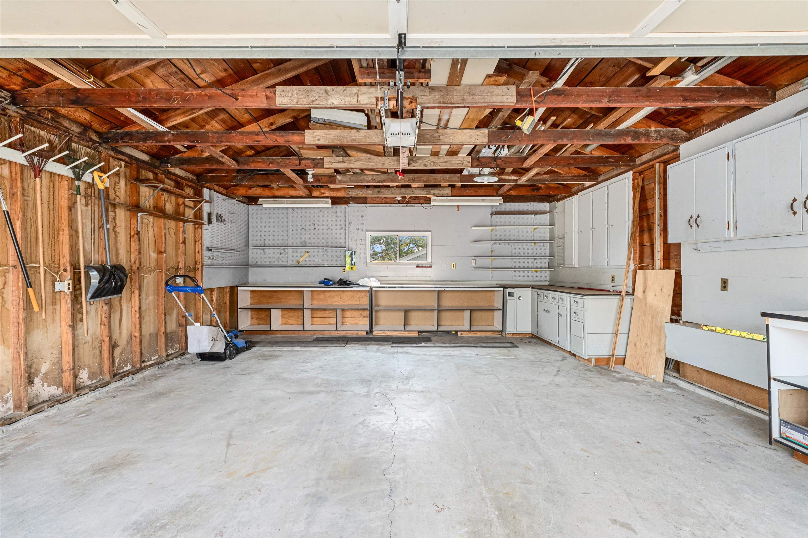 2337 W Rockwell Ave - Photo 23