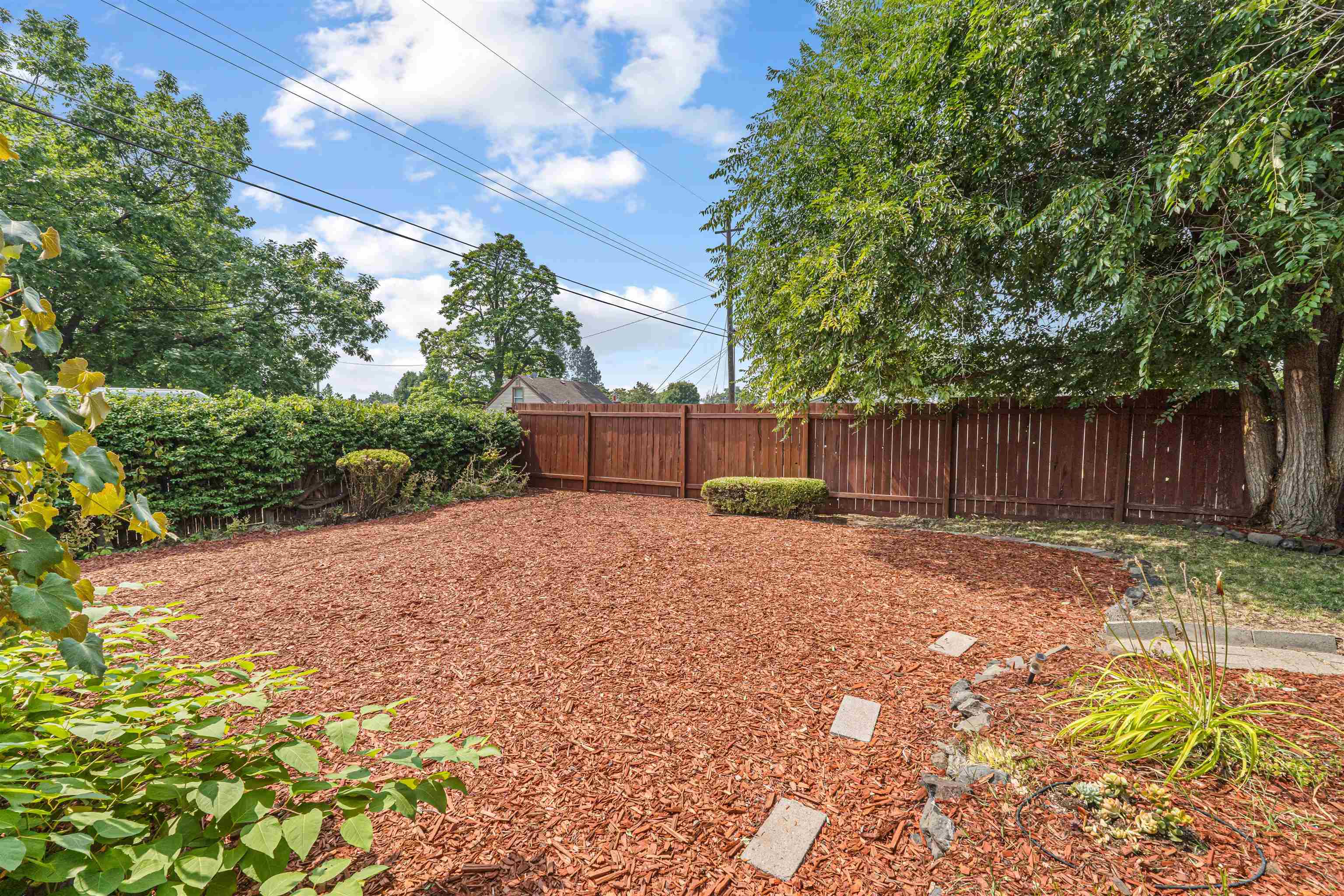 2337 W Rockwell Ave - Photo 26