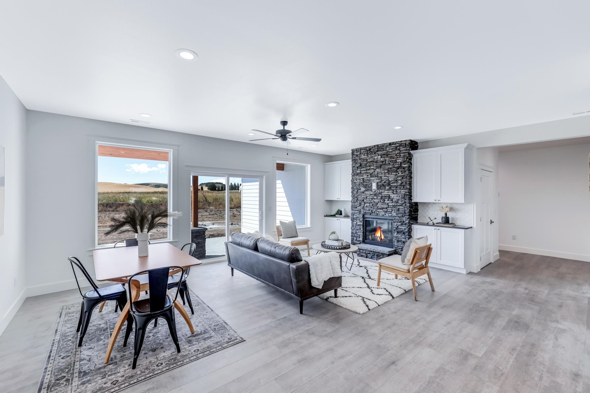 520 E Devisadero St - Photo 8