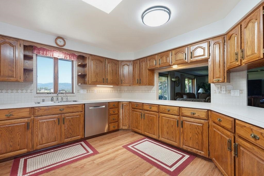 4821 S Conklin Rd - Photo 10