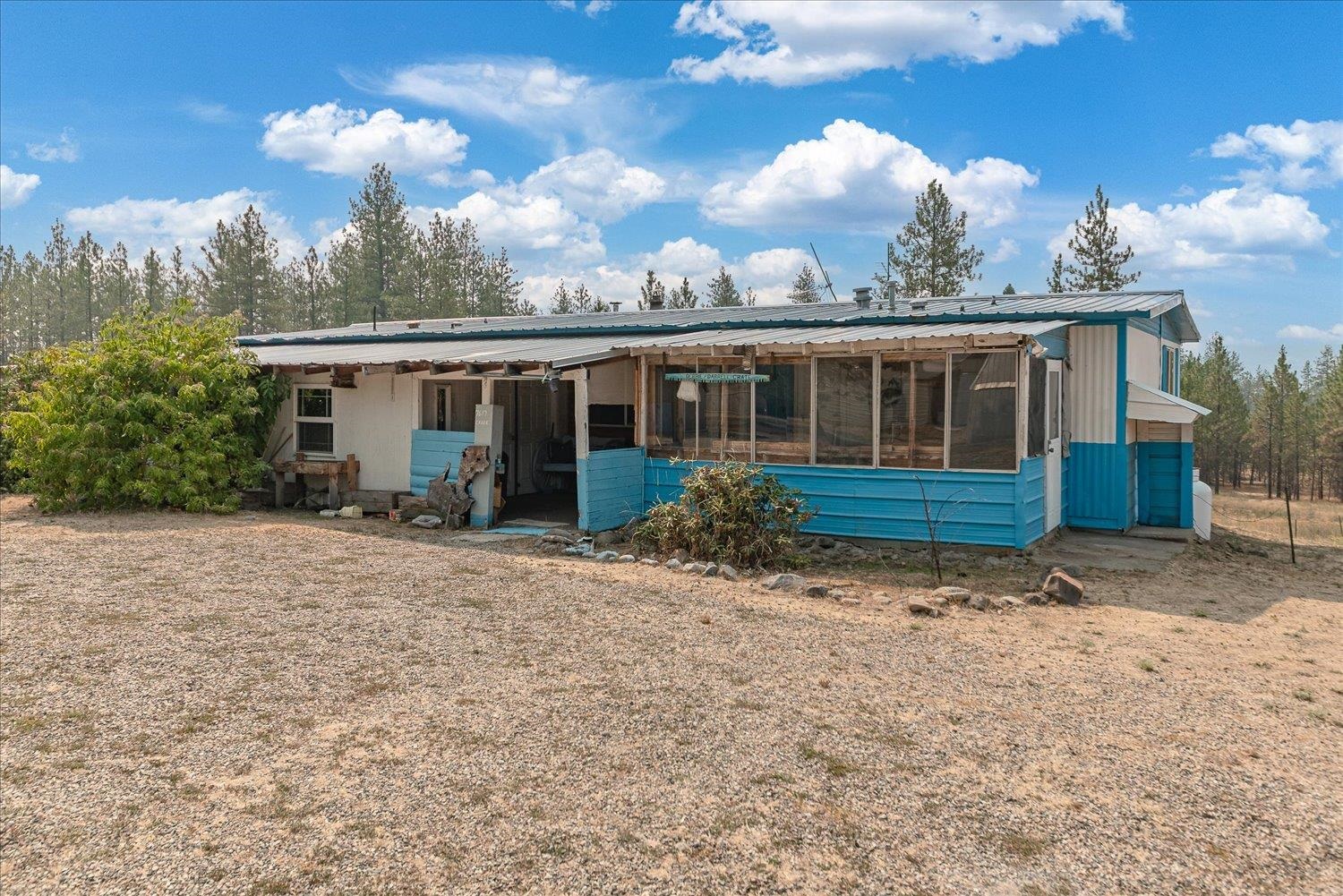 7617 Elaine St - Photo 1