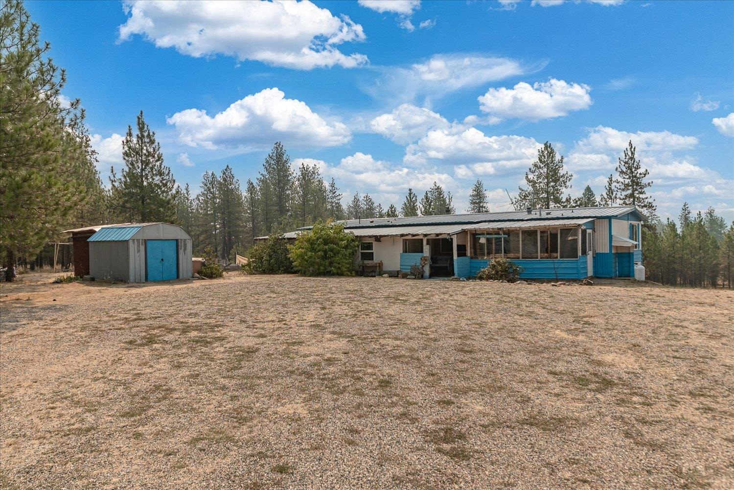 7617 Elaine St - Photo 3