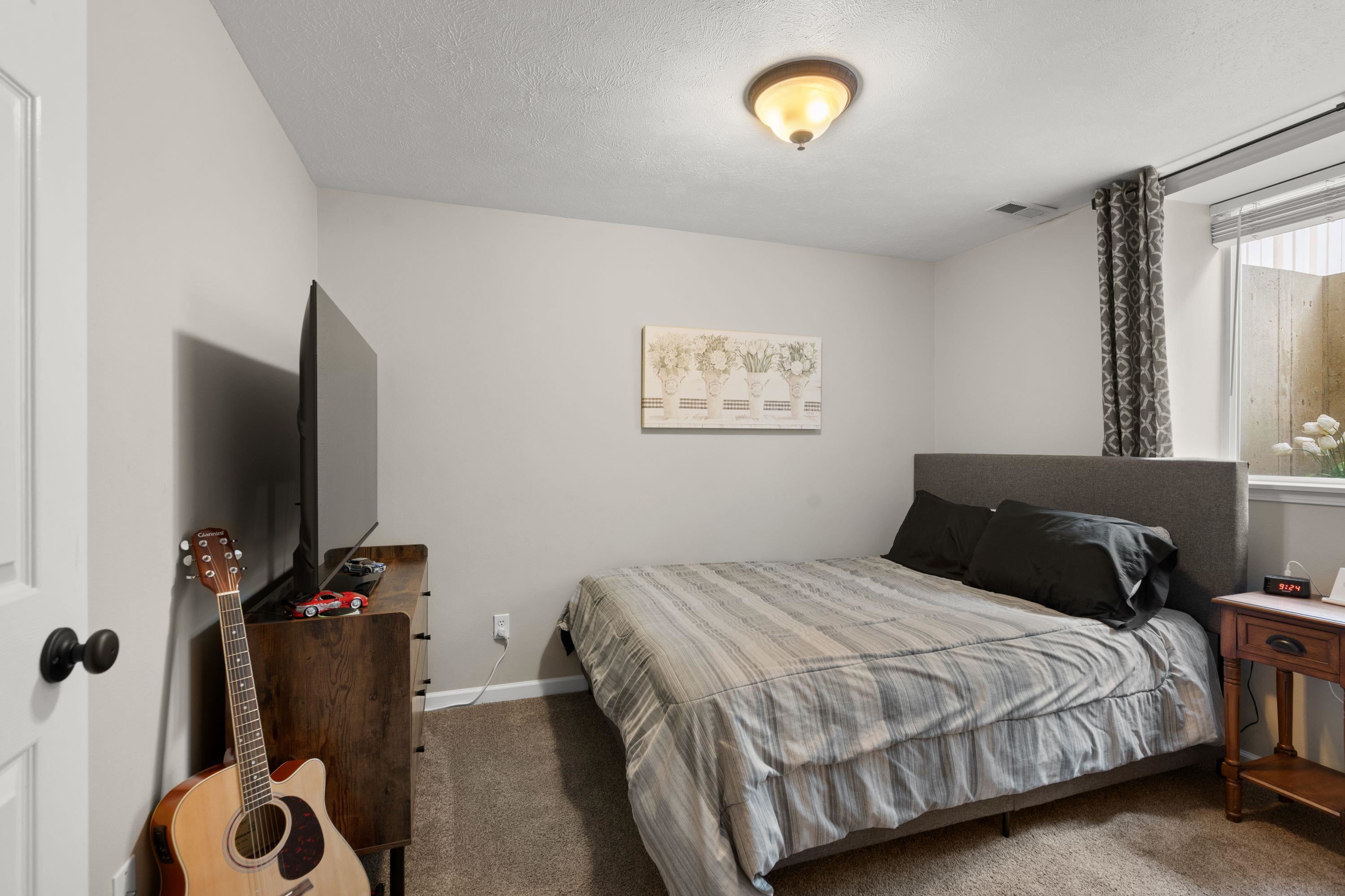 23029 E Broadway Ave - Photo 22