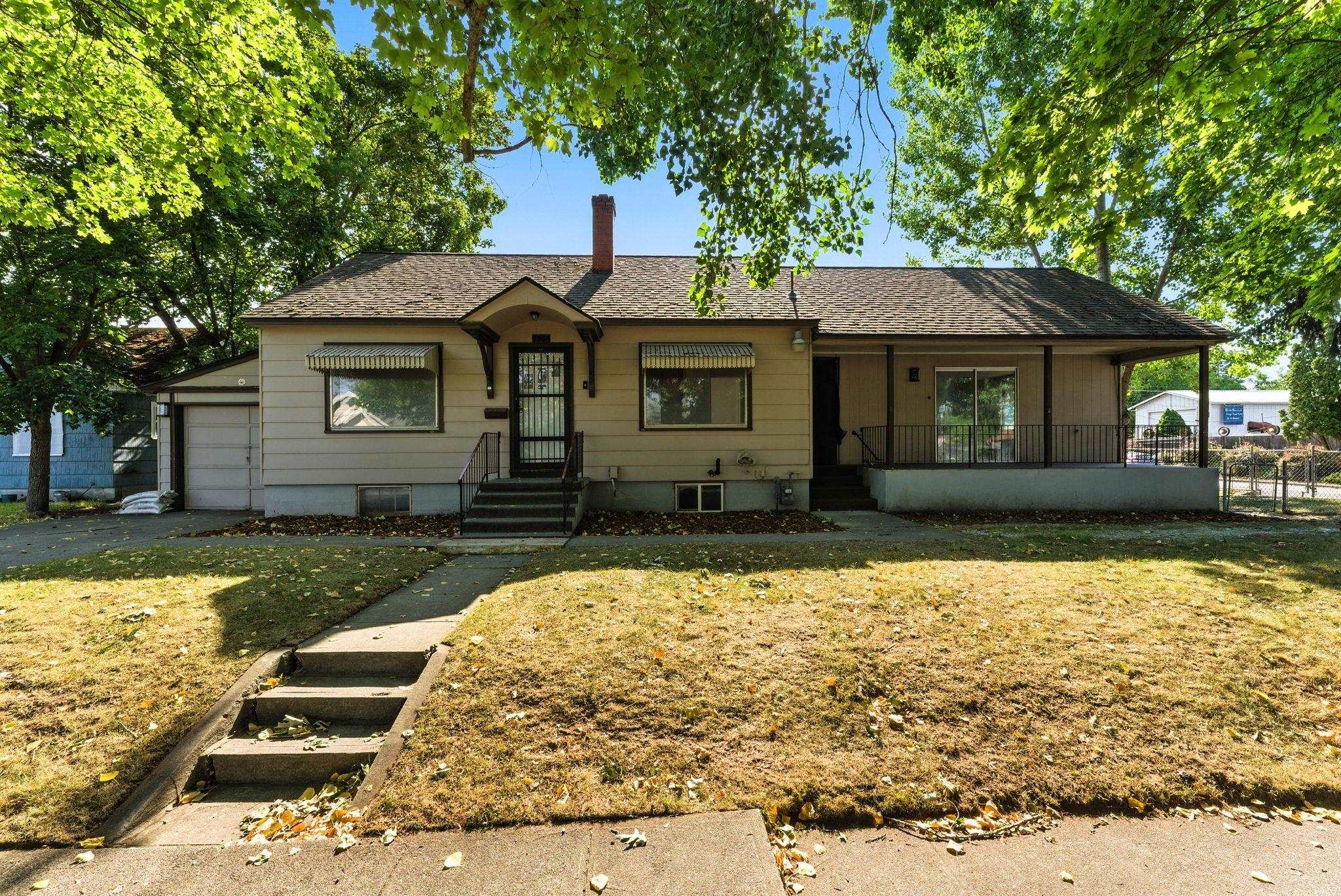 5504 N Post St - Photo 1