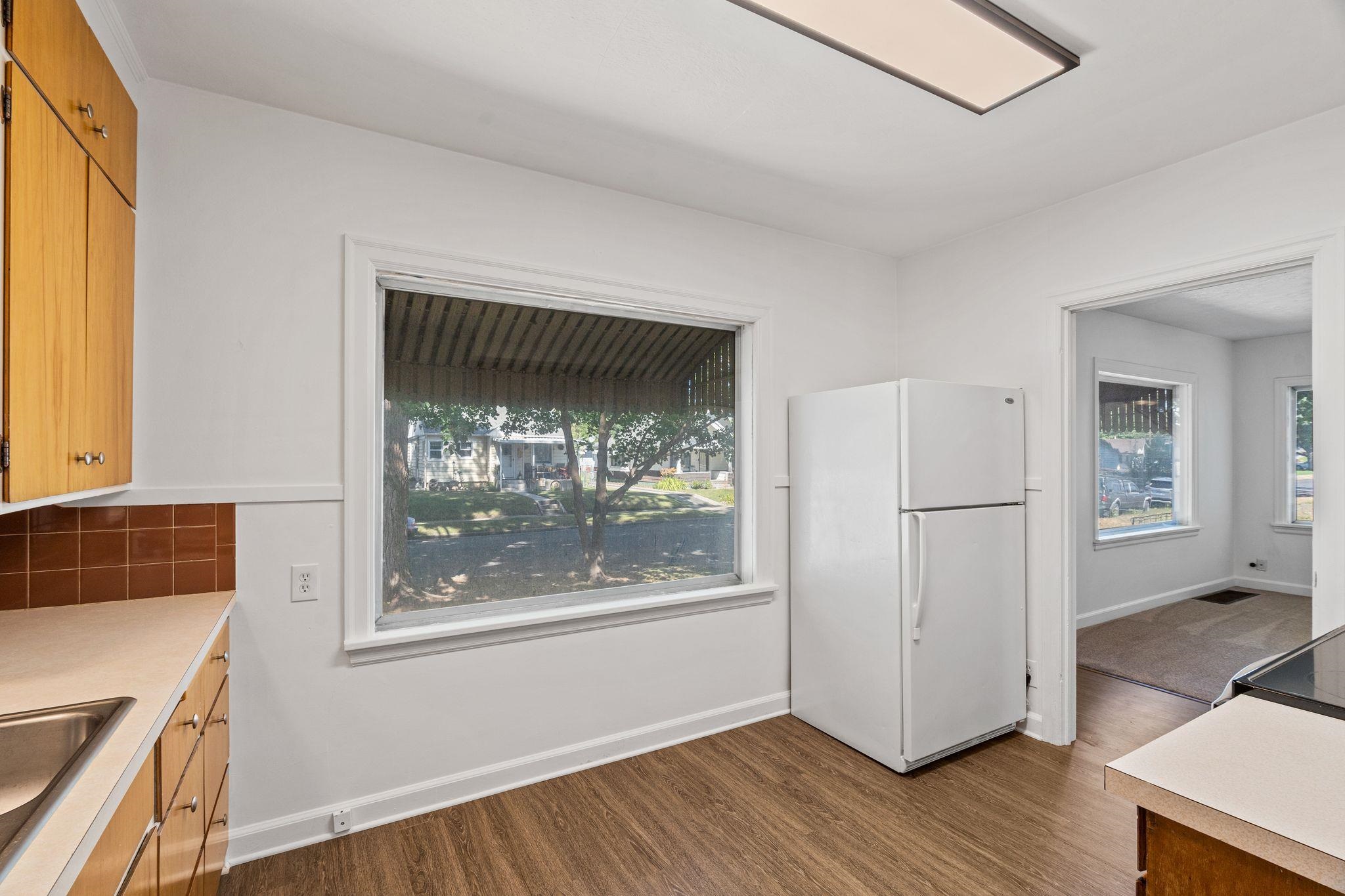 5504 N Post St - Photo 8