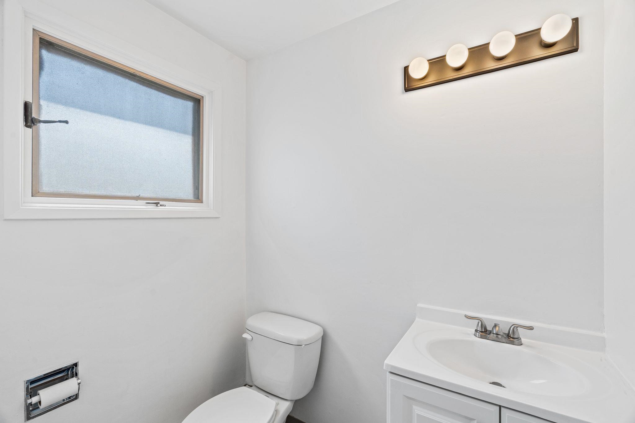 5504 N Post St - Photo 16