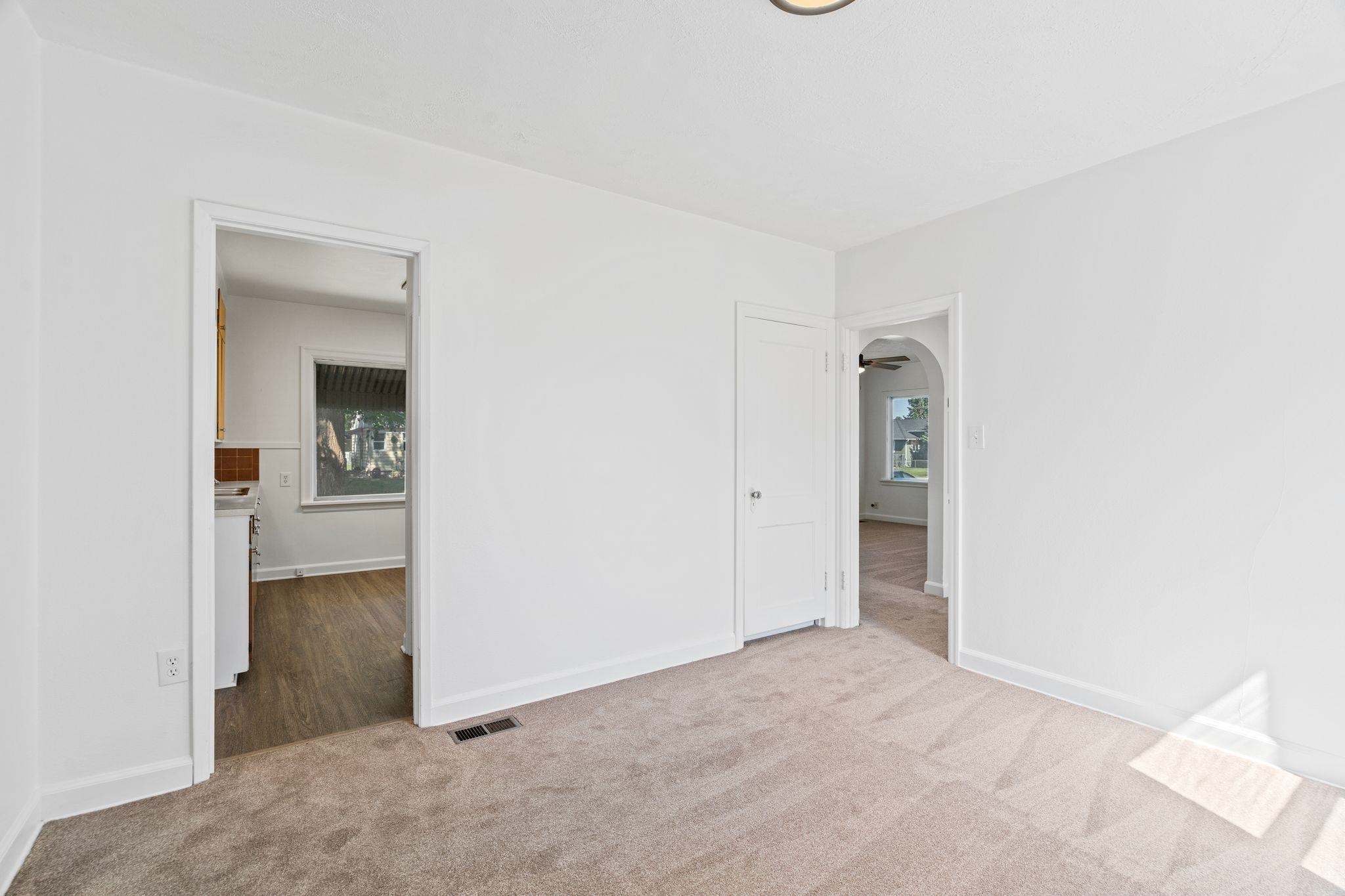 5504 N Post St - Photo 18