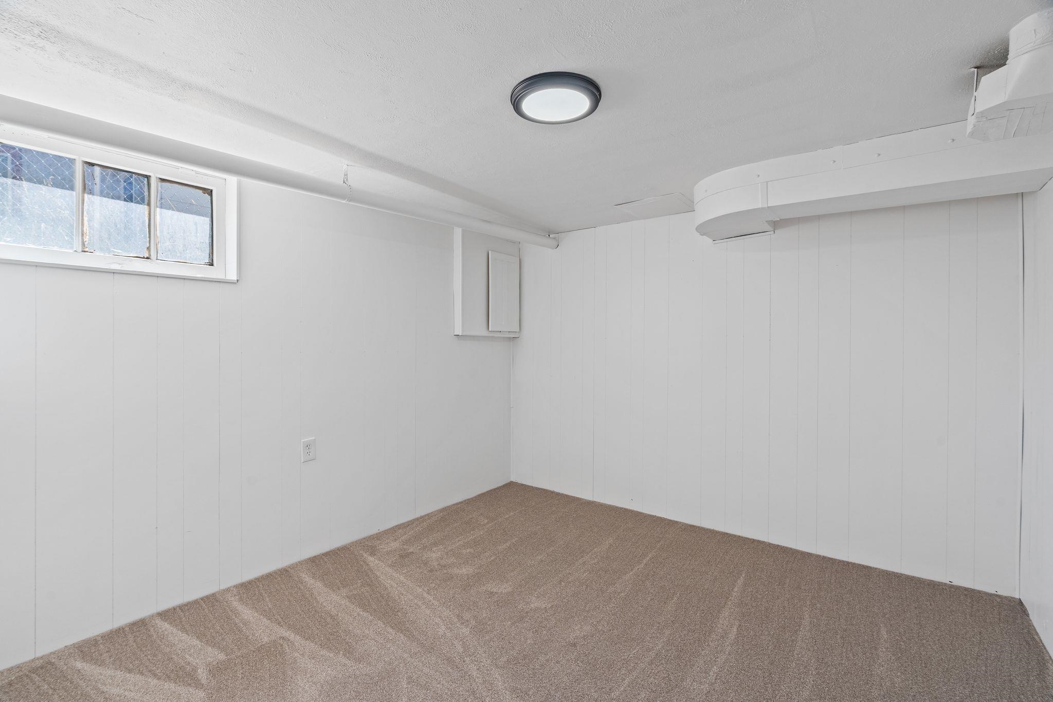 5504 N Post St - Photo 21