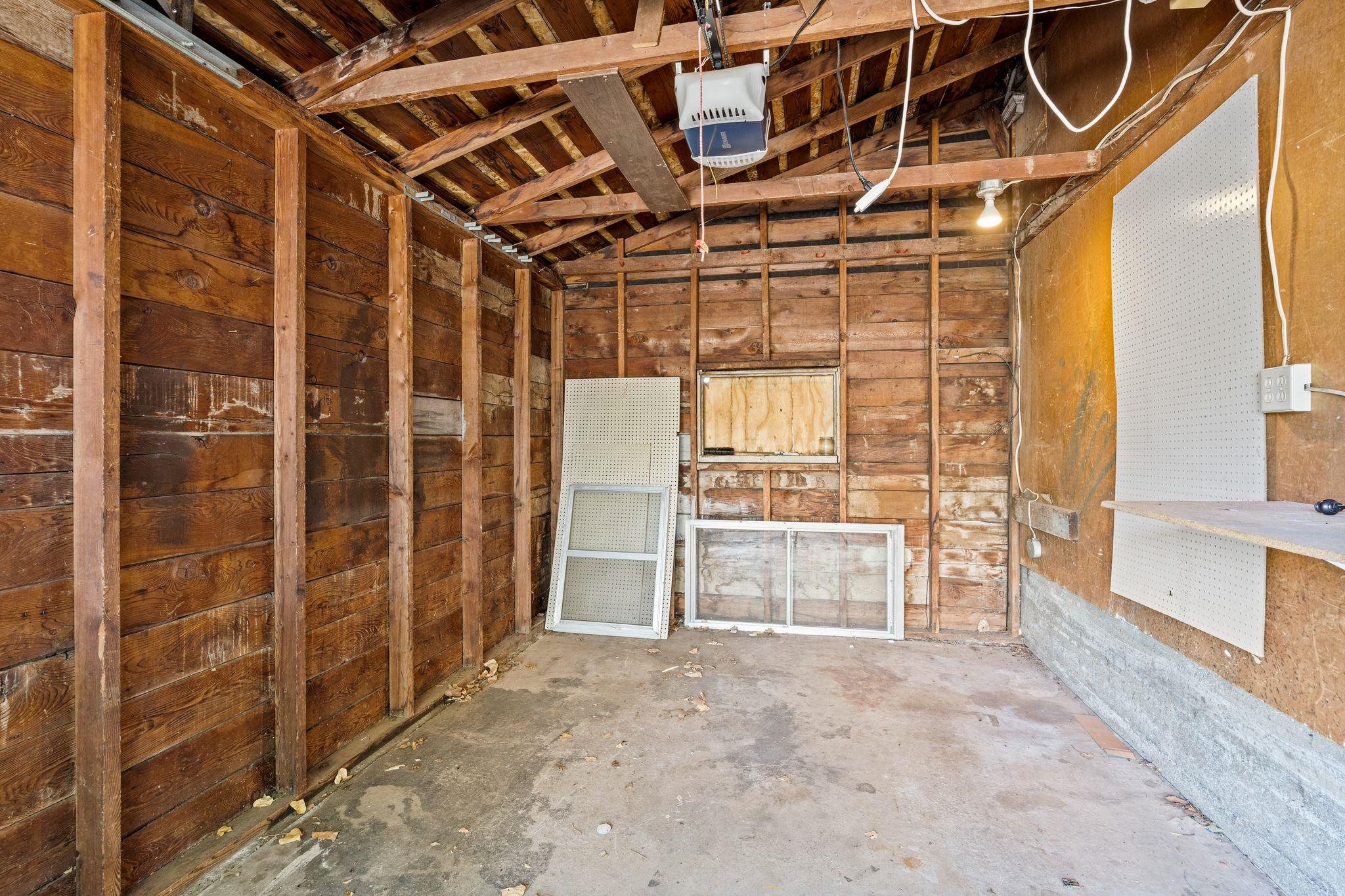 5504 N Post St - Photo 28