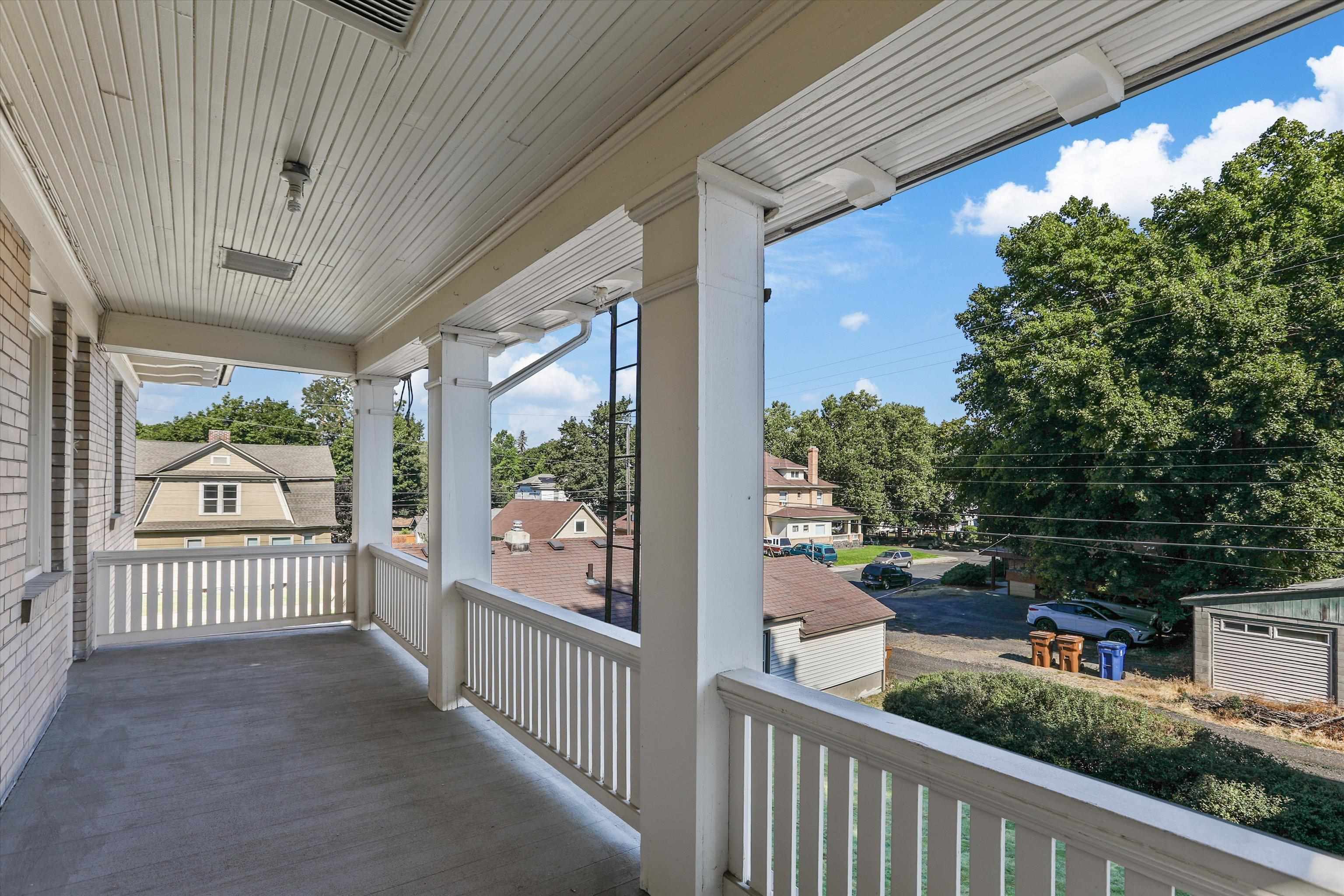 1722 W 11th Ave - Photo 13