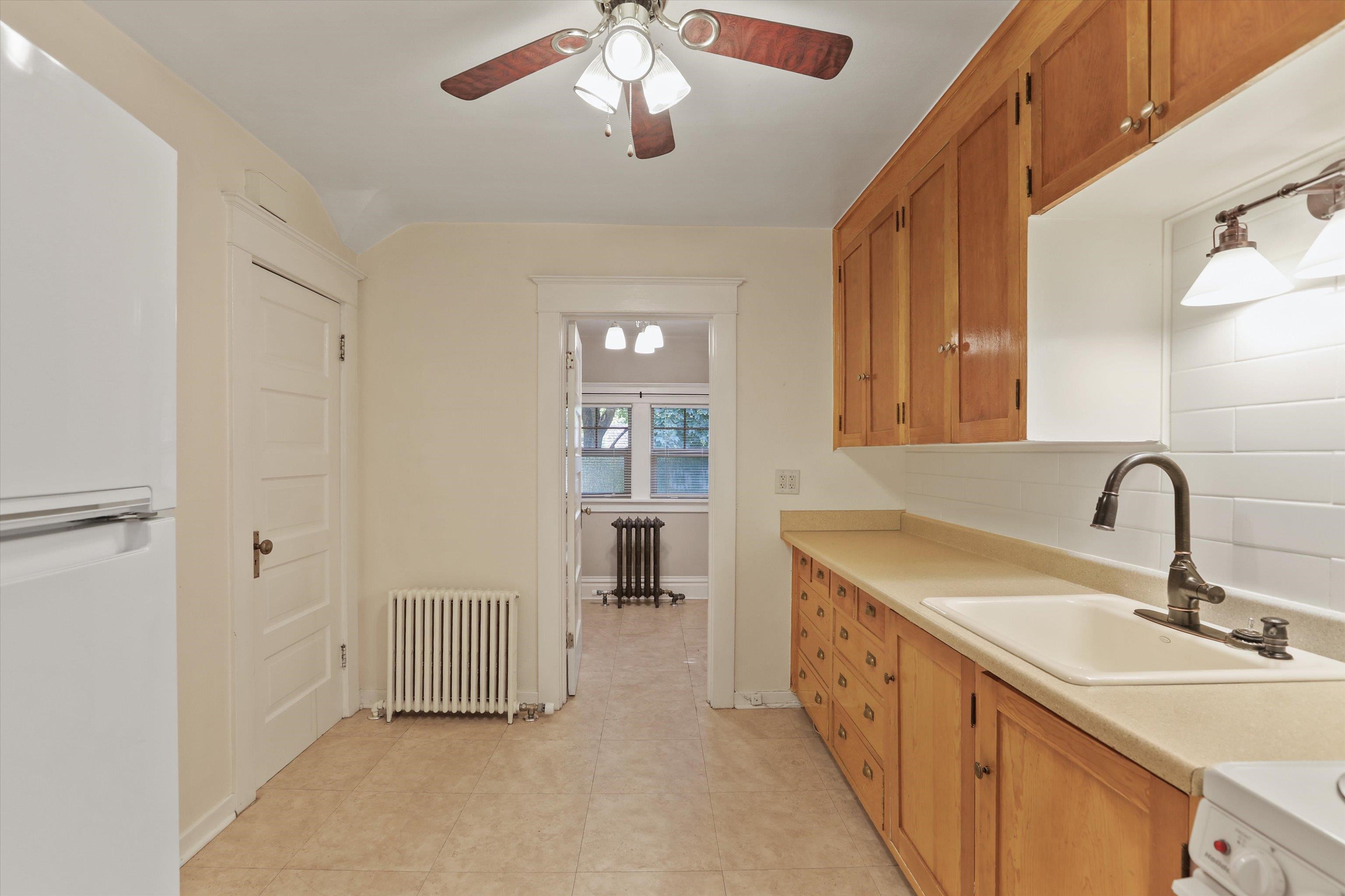1722 W 11th Ave - Photo 15