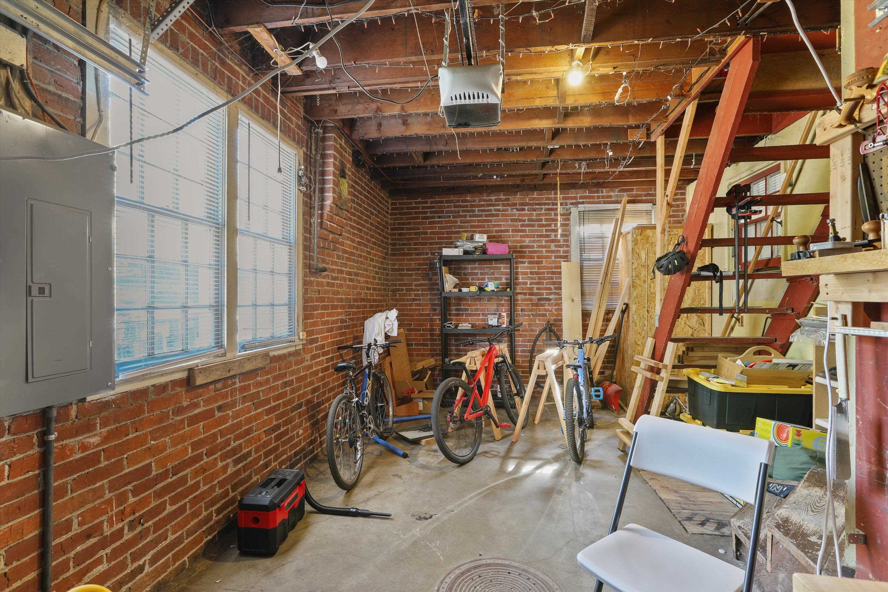 1722 W 11th Ave - Photo 37