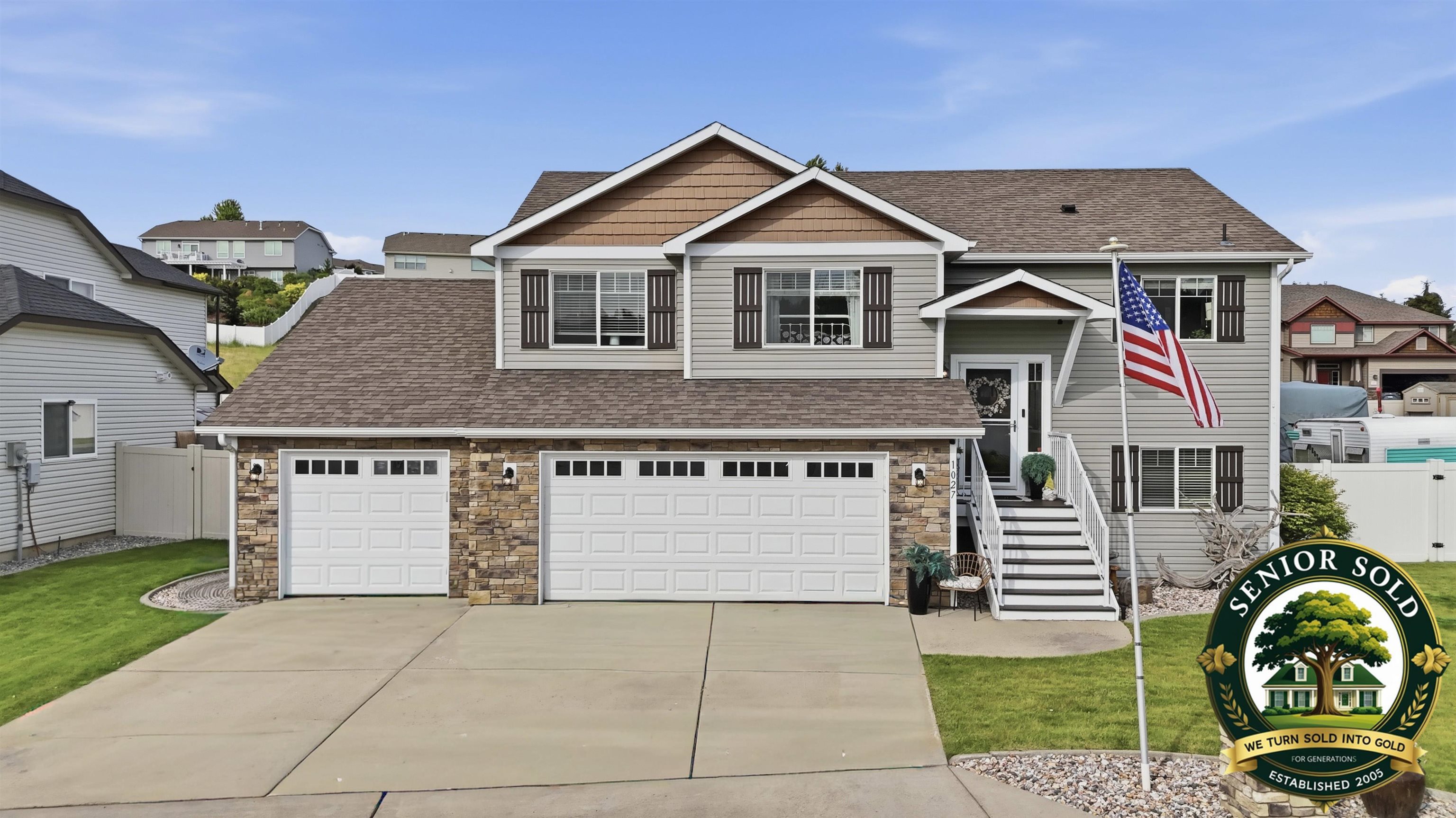 1027 S Virgil Ct - Photo 1