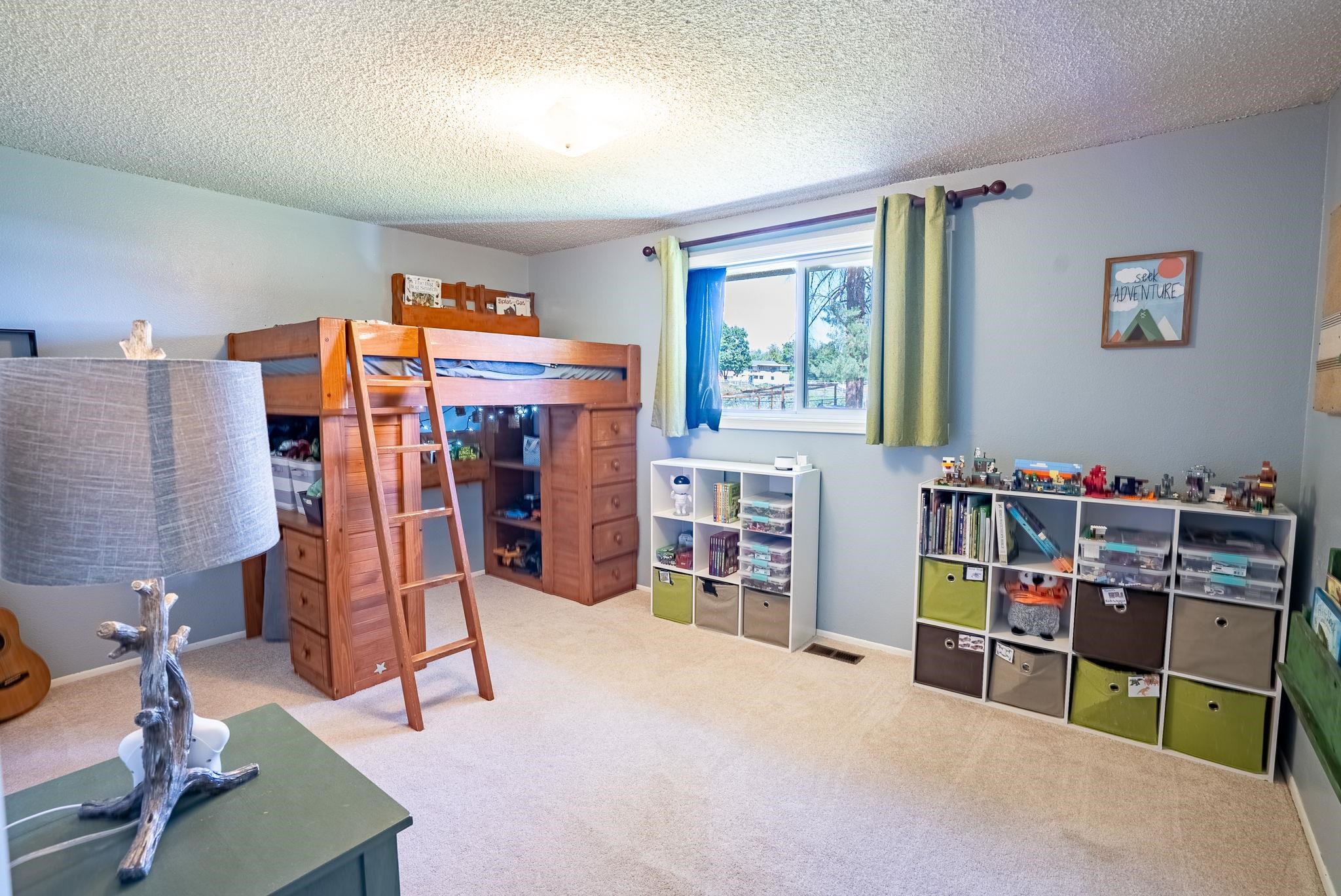 16317 E 16th Ave - Photo 12