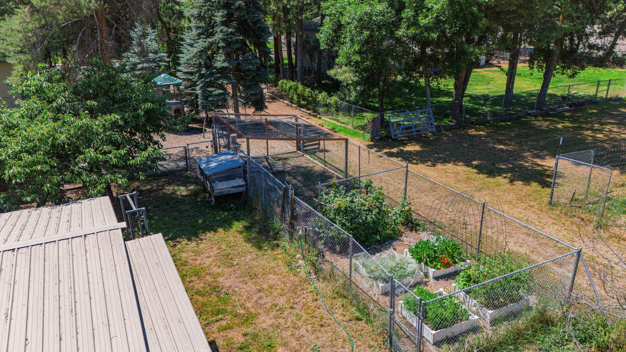16317 E 16th Ave - Photo 25