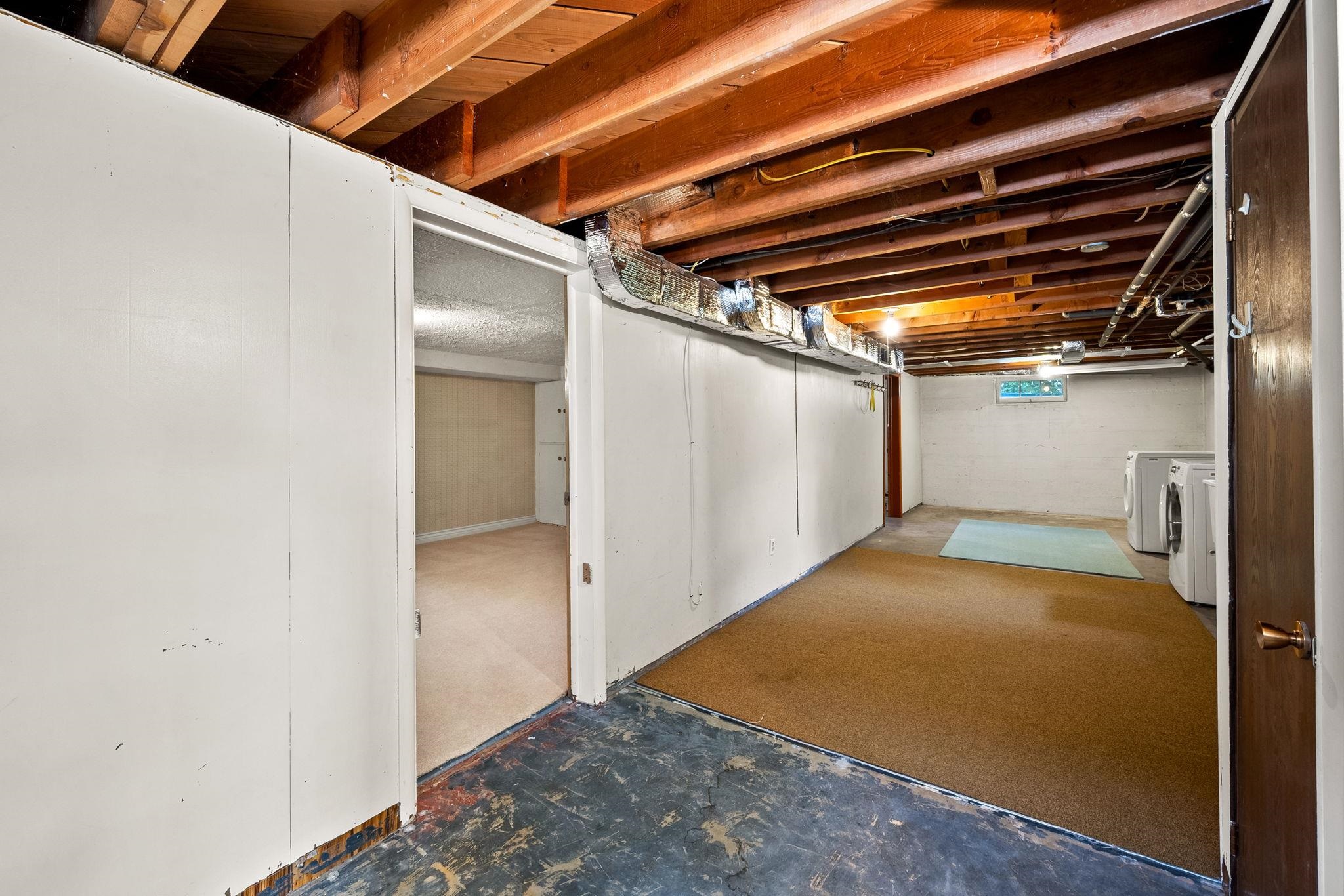 1304 E 39th Ave - Photo 39