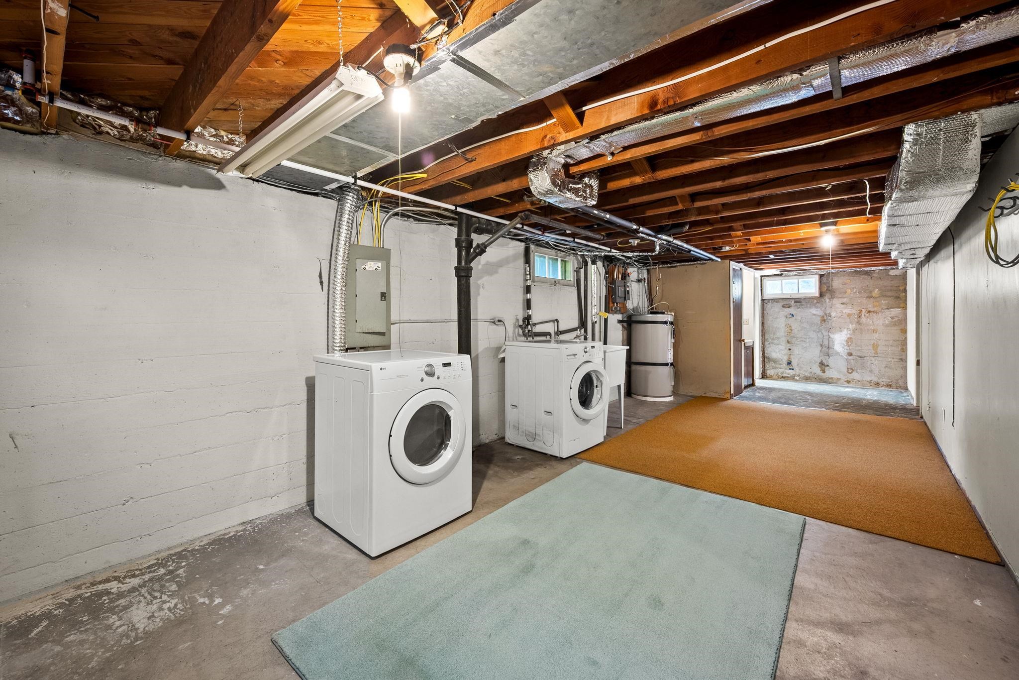 1304 E 39th Ave - Photo 41