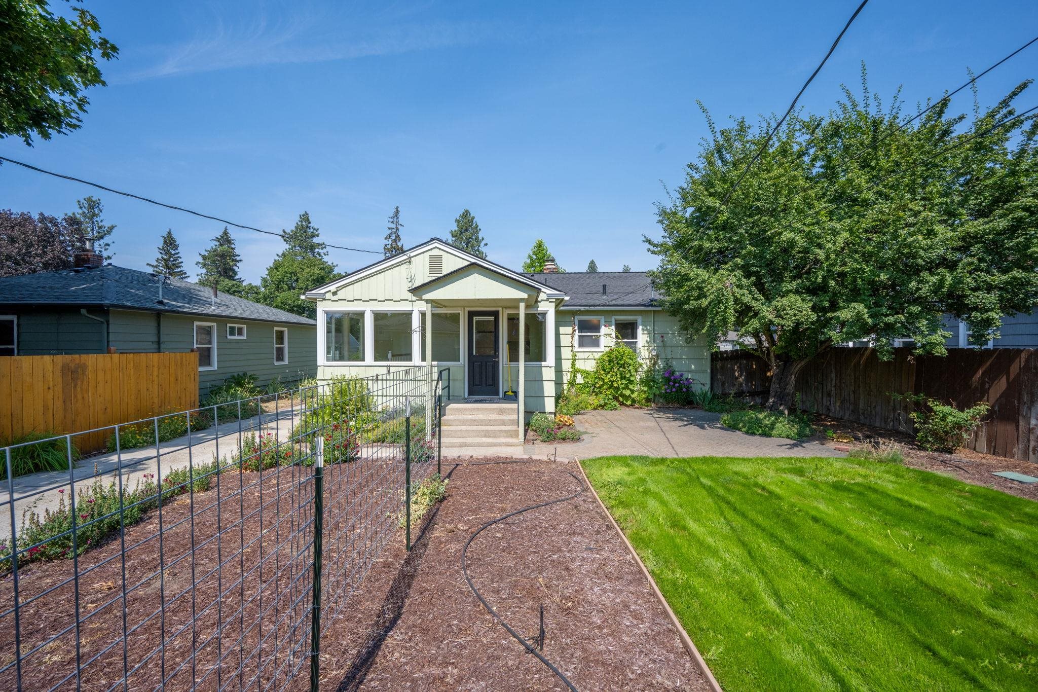 1304 E 39th Ave - Photo 46
