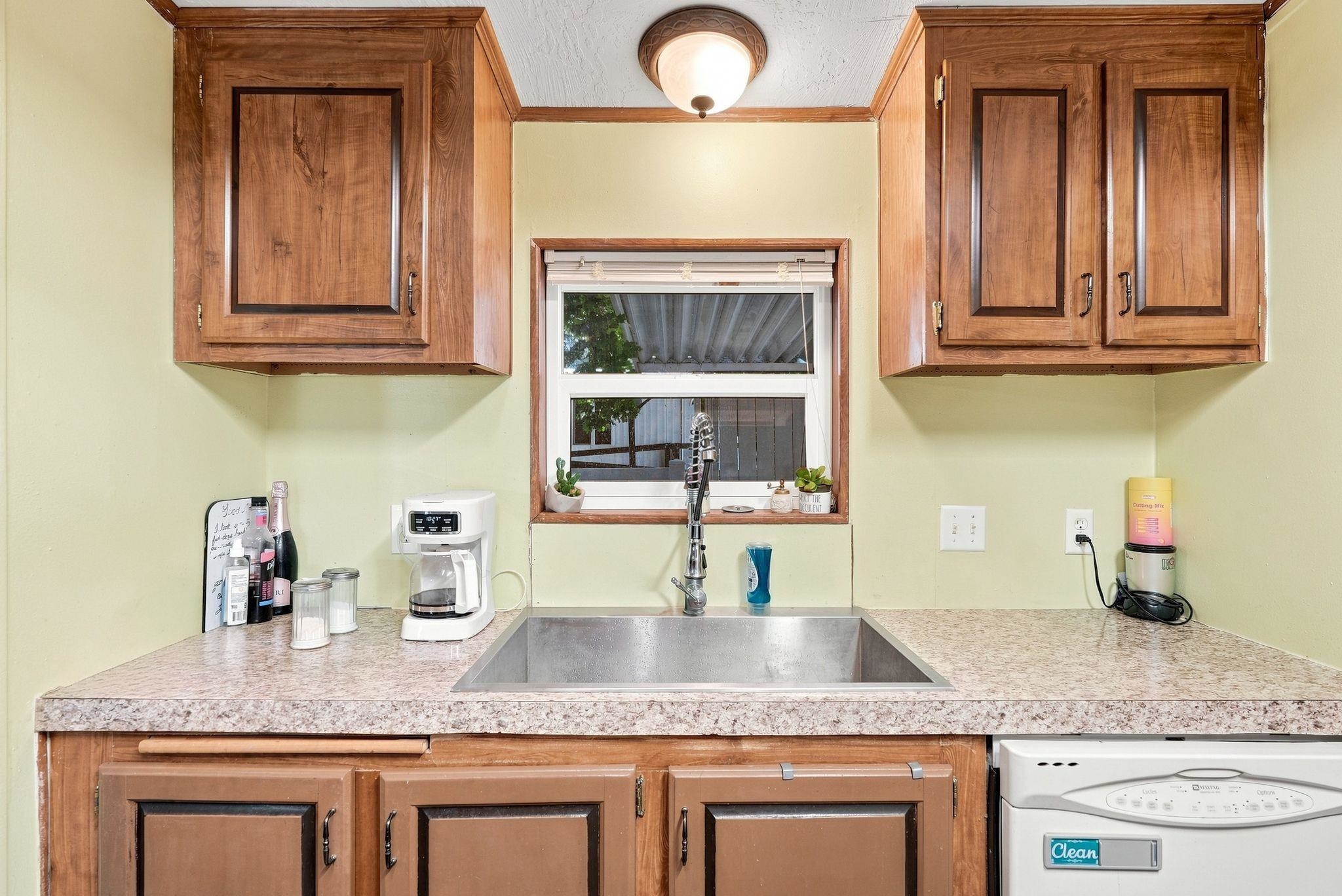 3110 E CHATTAROY #21 Rd - Photo 16