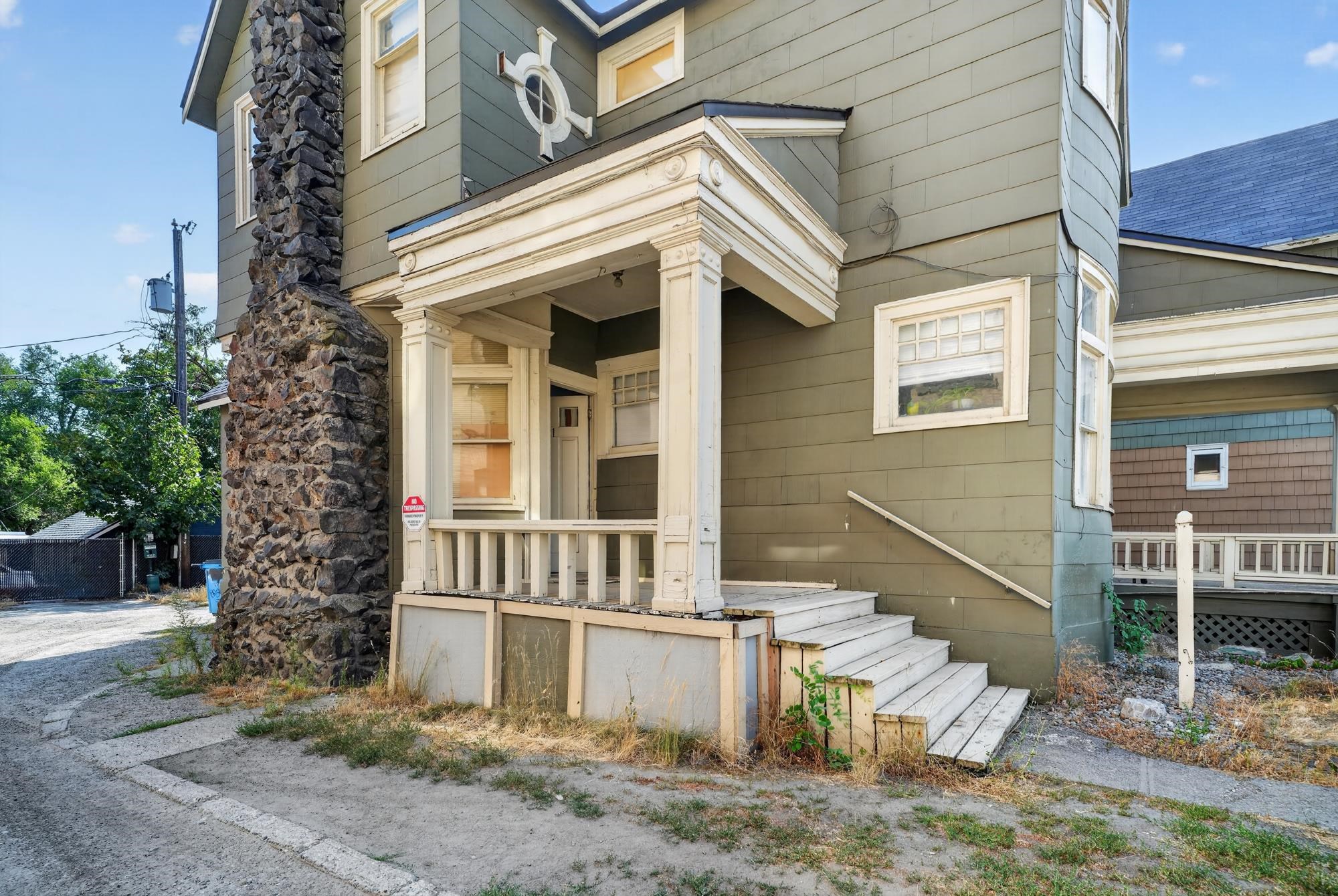 1911 W 2nd Ave - Photo 4