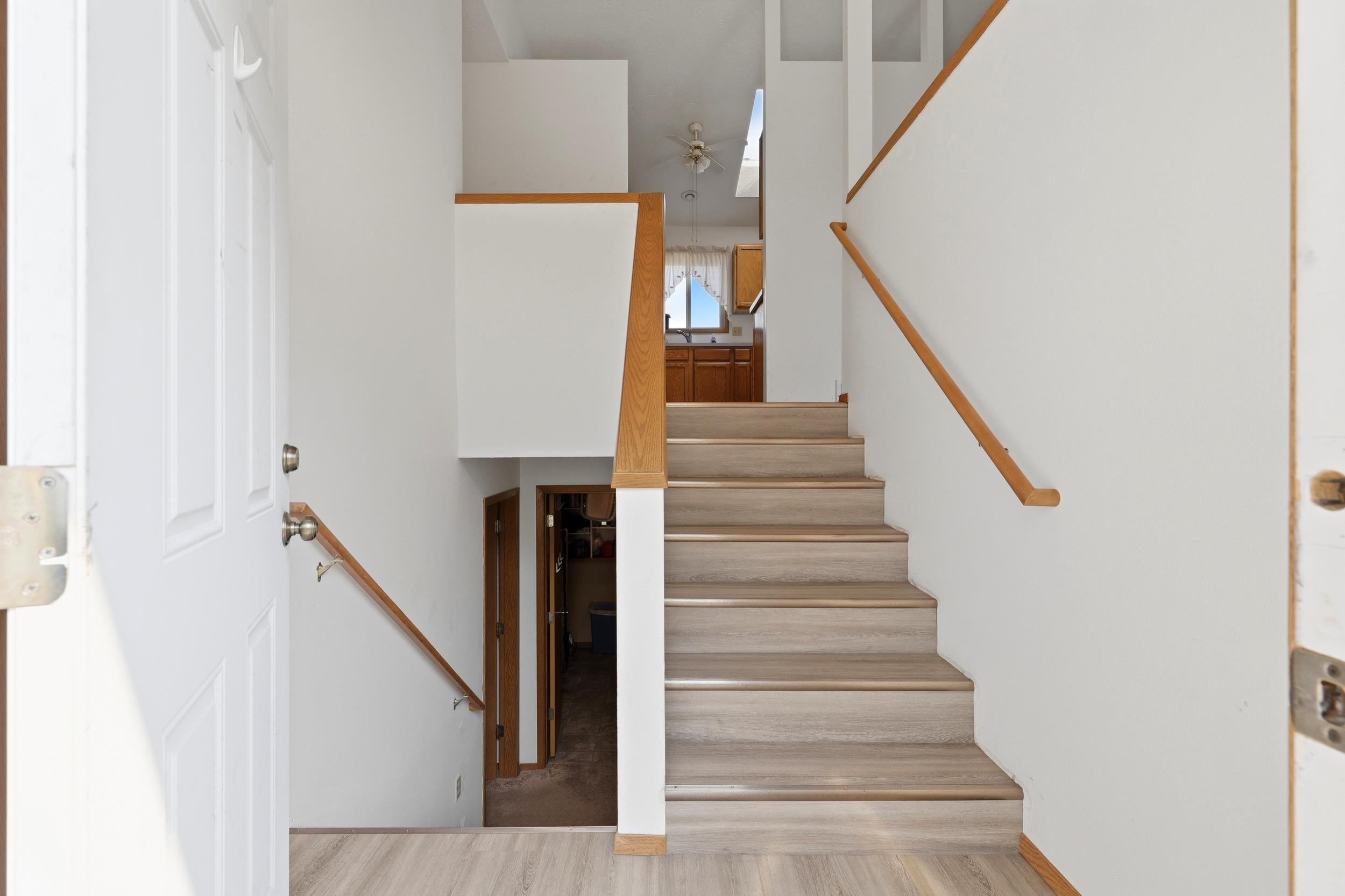 17703 E 6th Ave - Photo 7