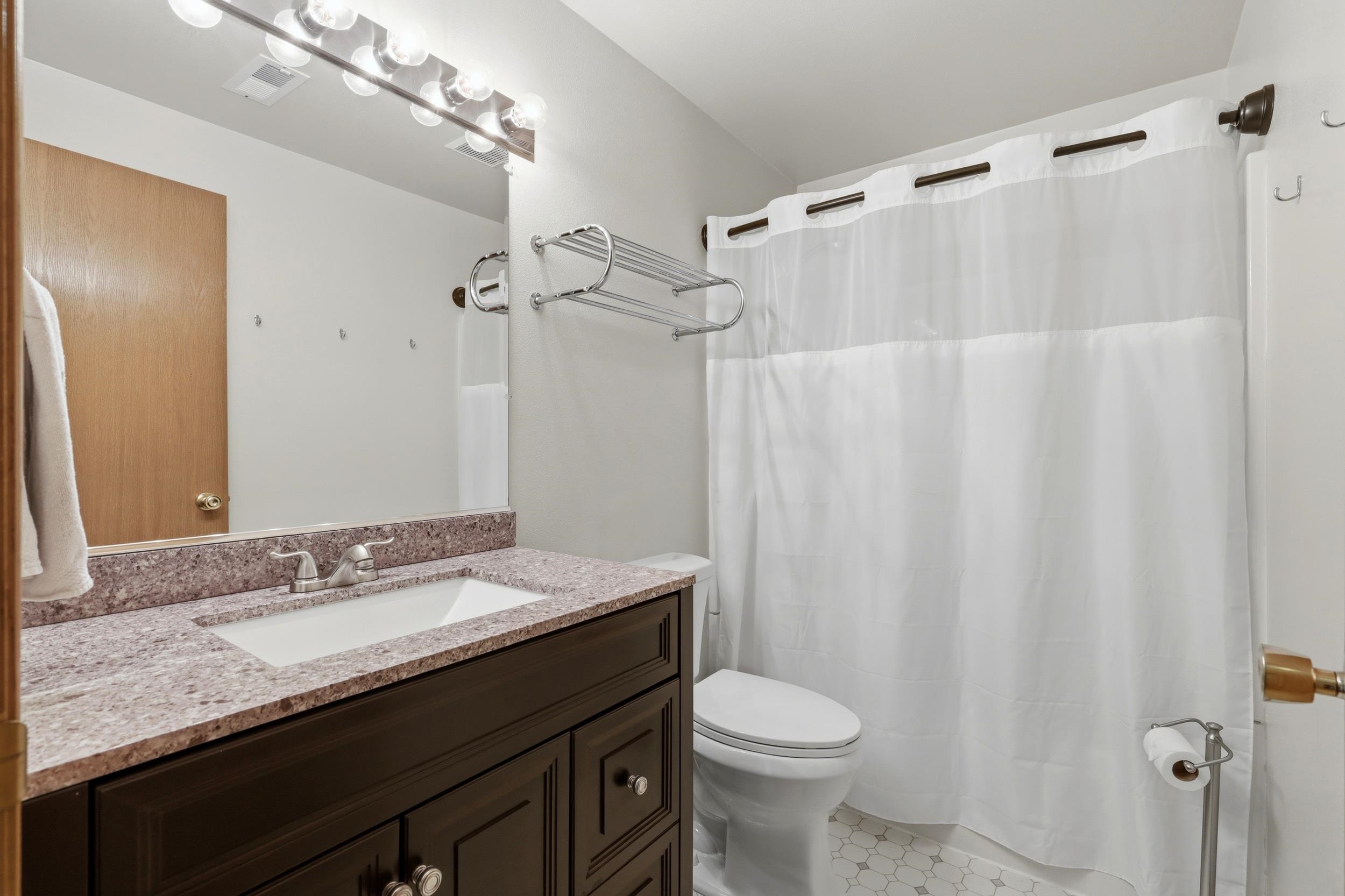 17703 E 6th Ave - Photo 26