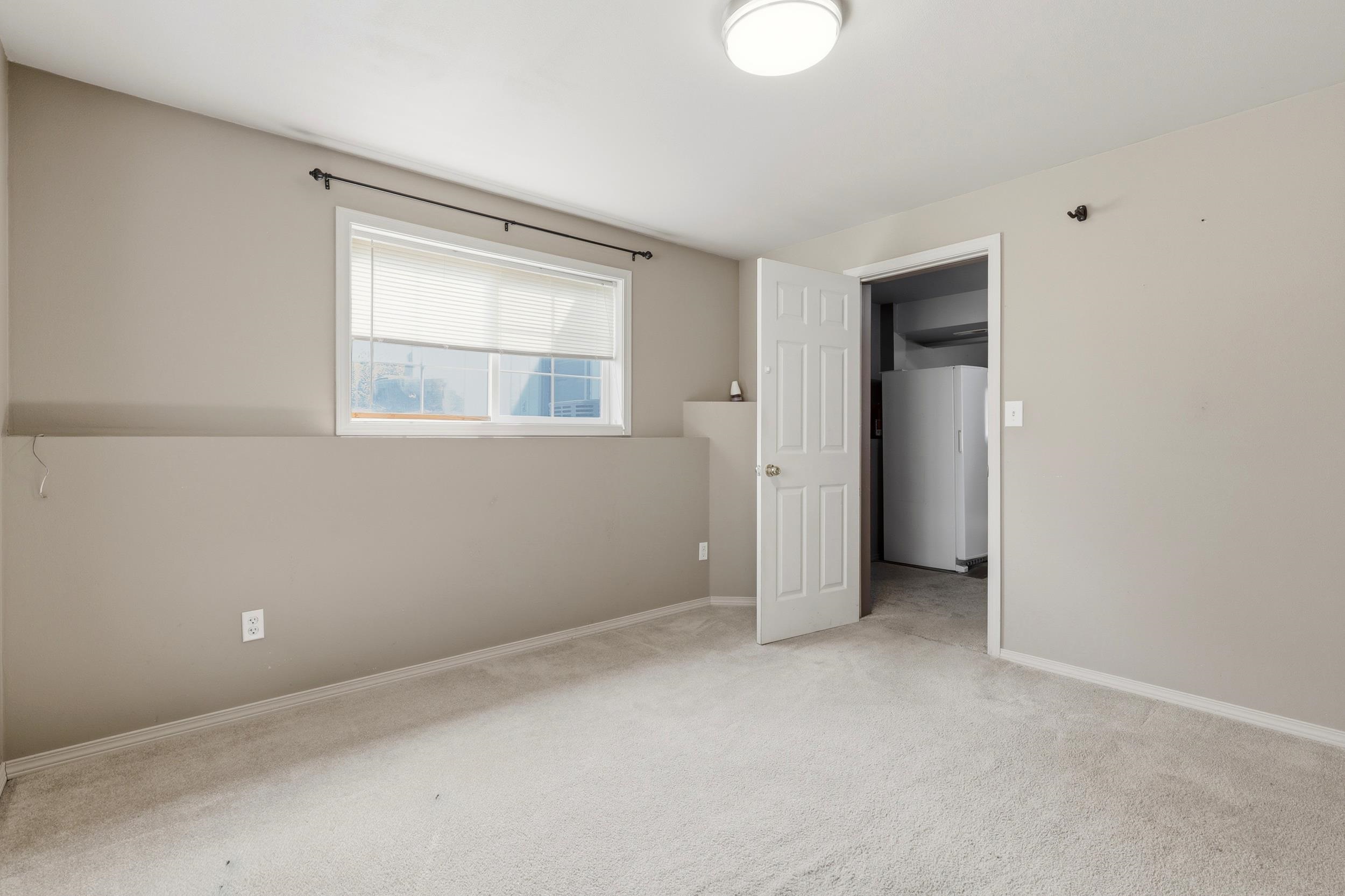 17703 E 6th Ave - Photo 34