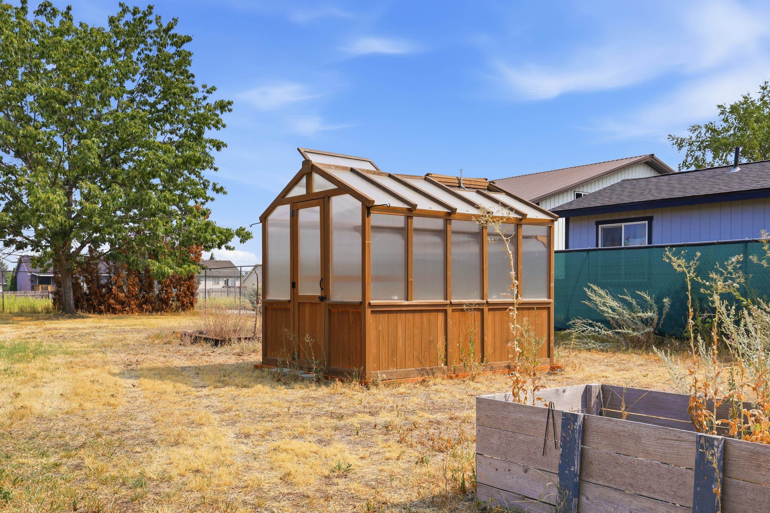 17703 E 6th Ave - Photo 46