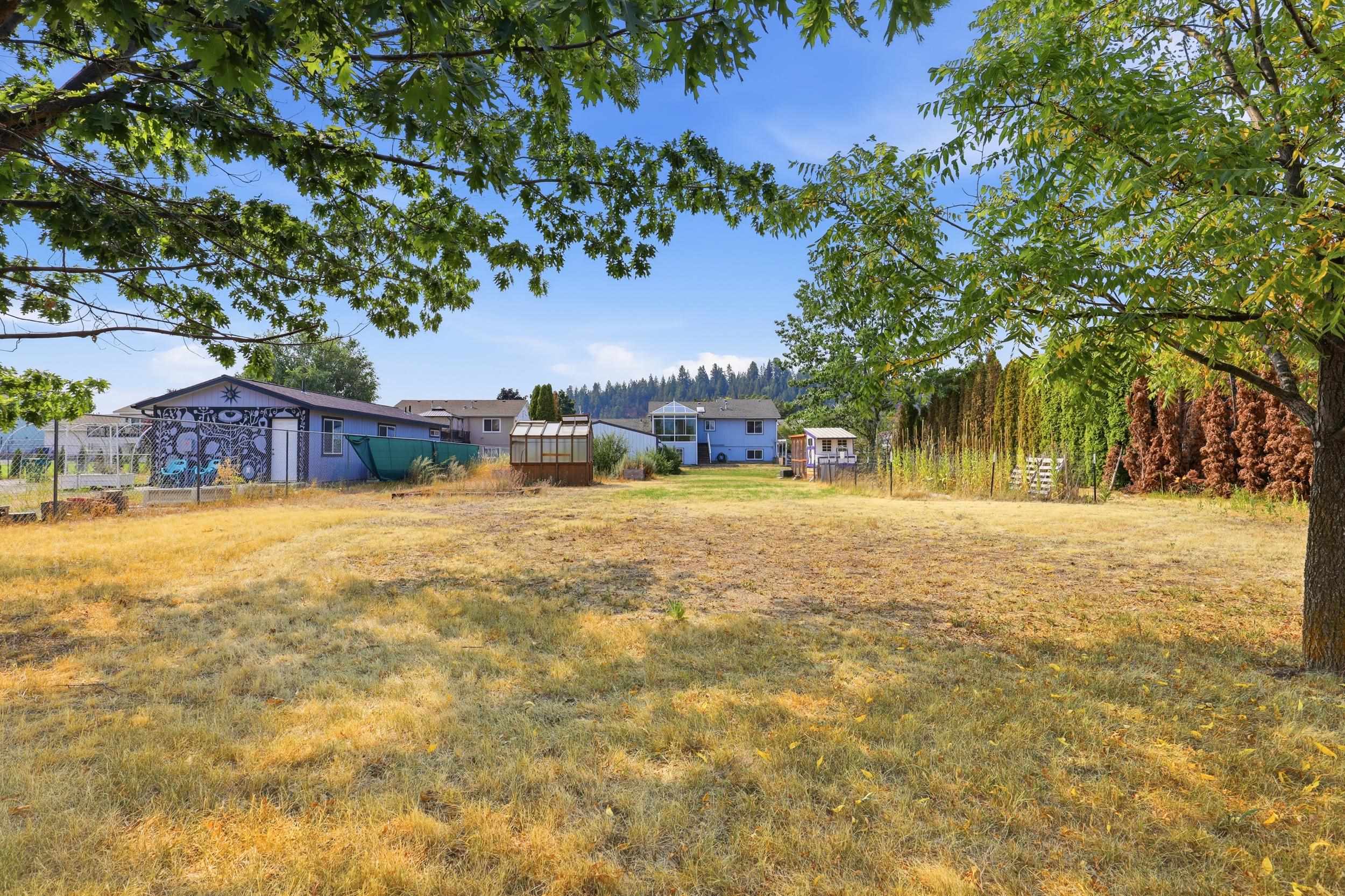 17703 E 6th Ave - Photo 48