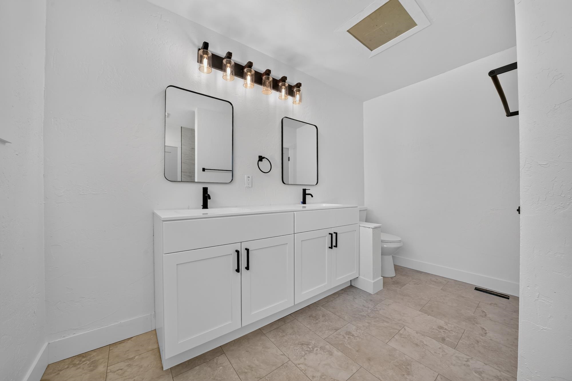 907 W Maxwell Ave - Photo 29