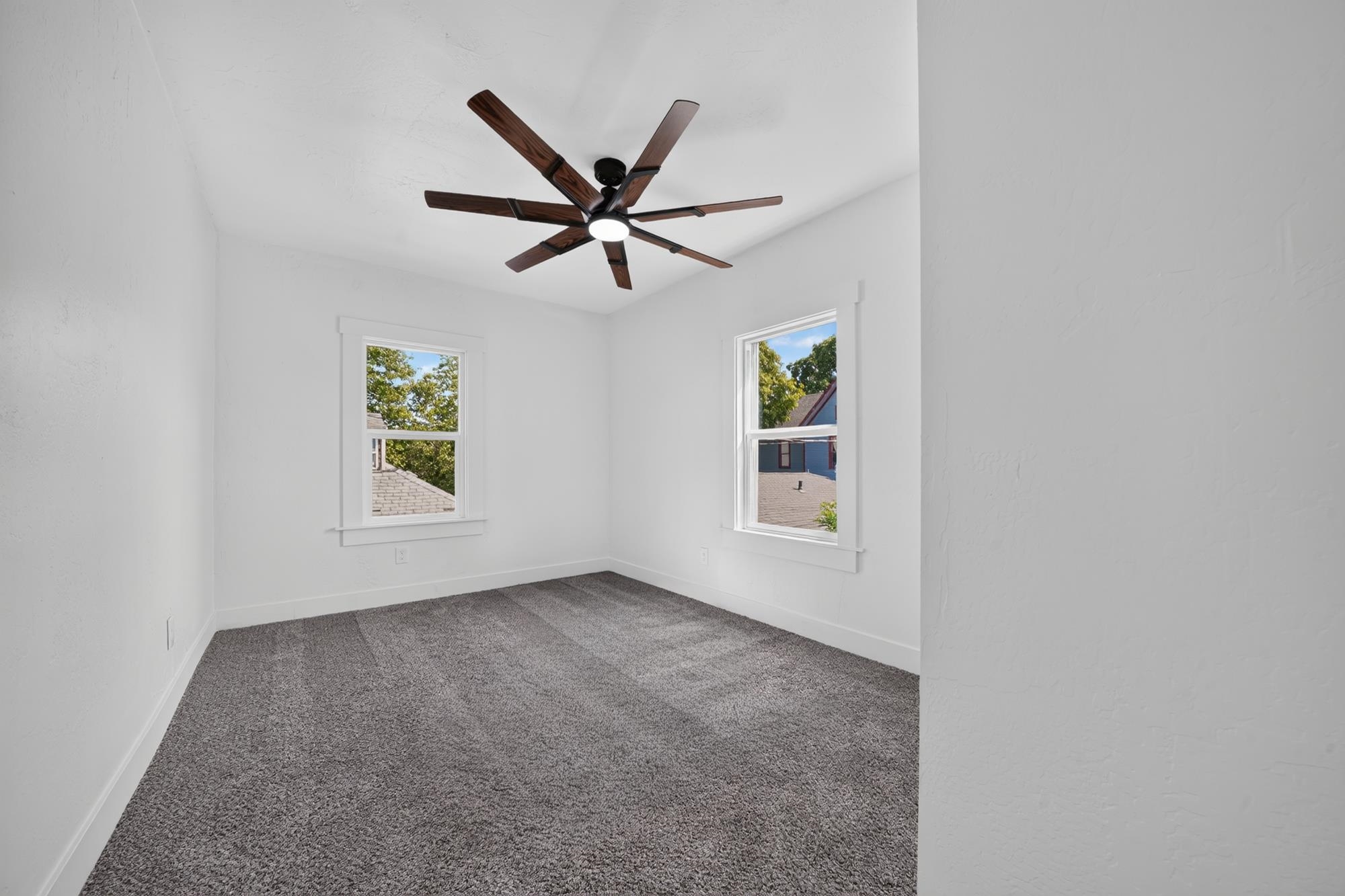 907 W Maxwell Ave - Photo 35
