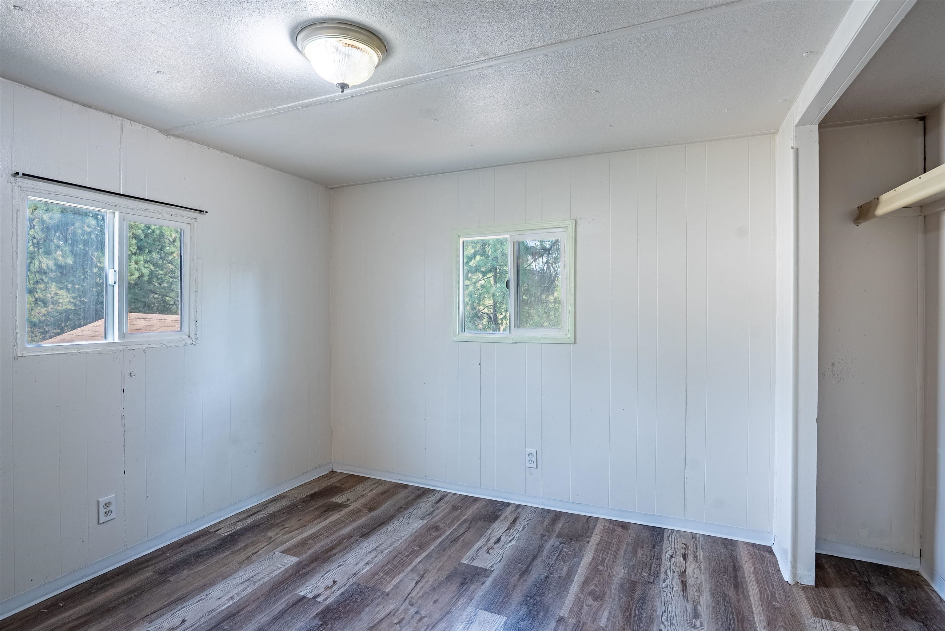 34124 N Newport Hwy - Photo 13