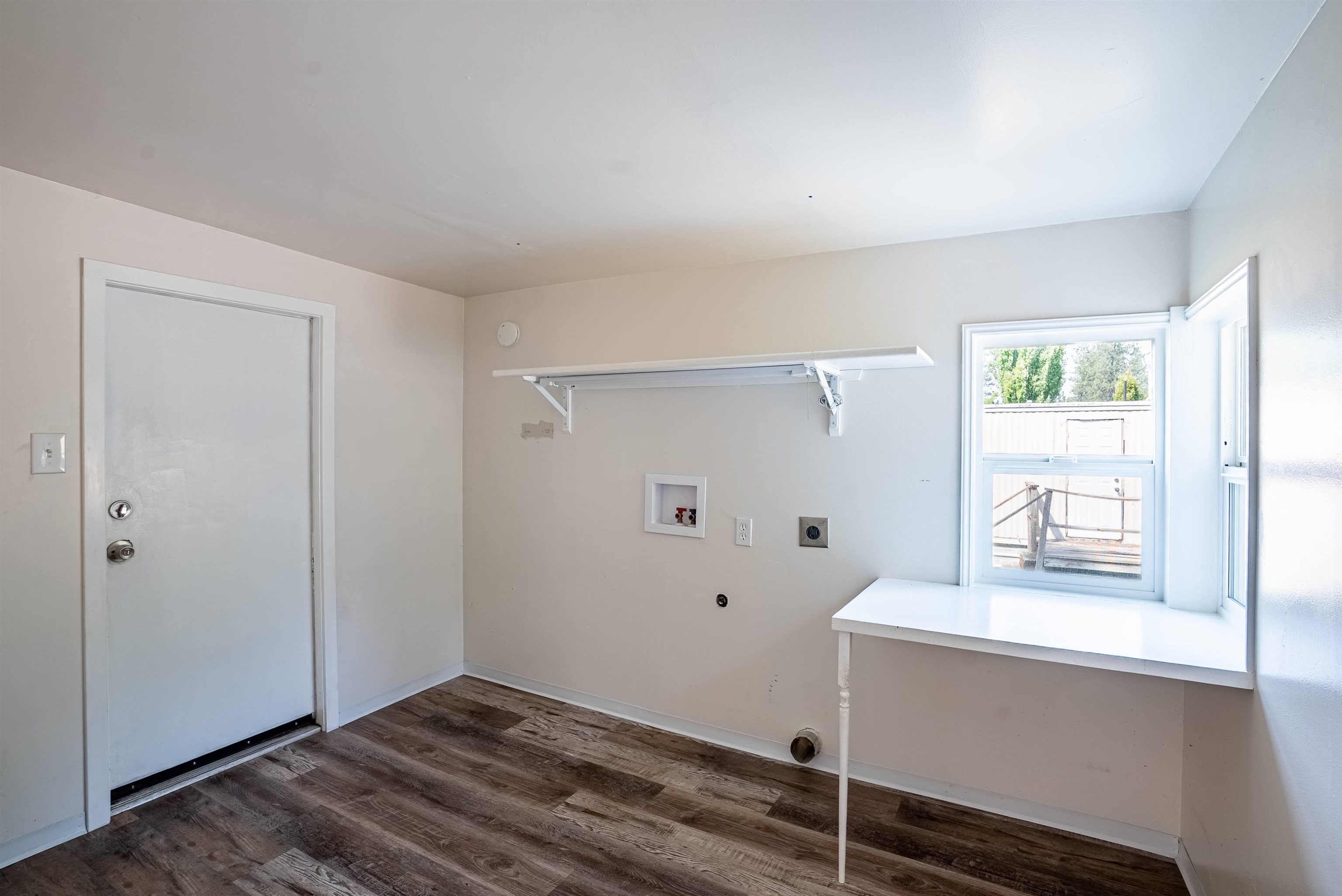 34124 N Newport Hwy - Photo 15