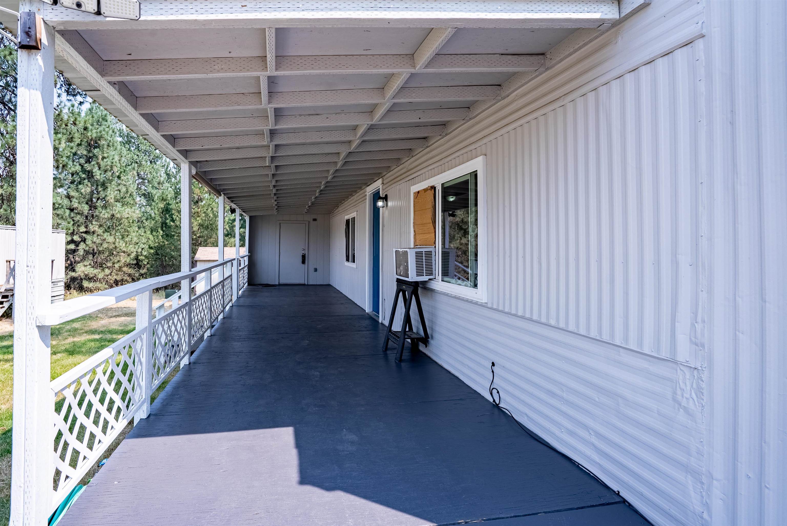 34124 N Newport Hwy - Photo 3